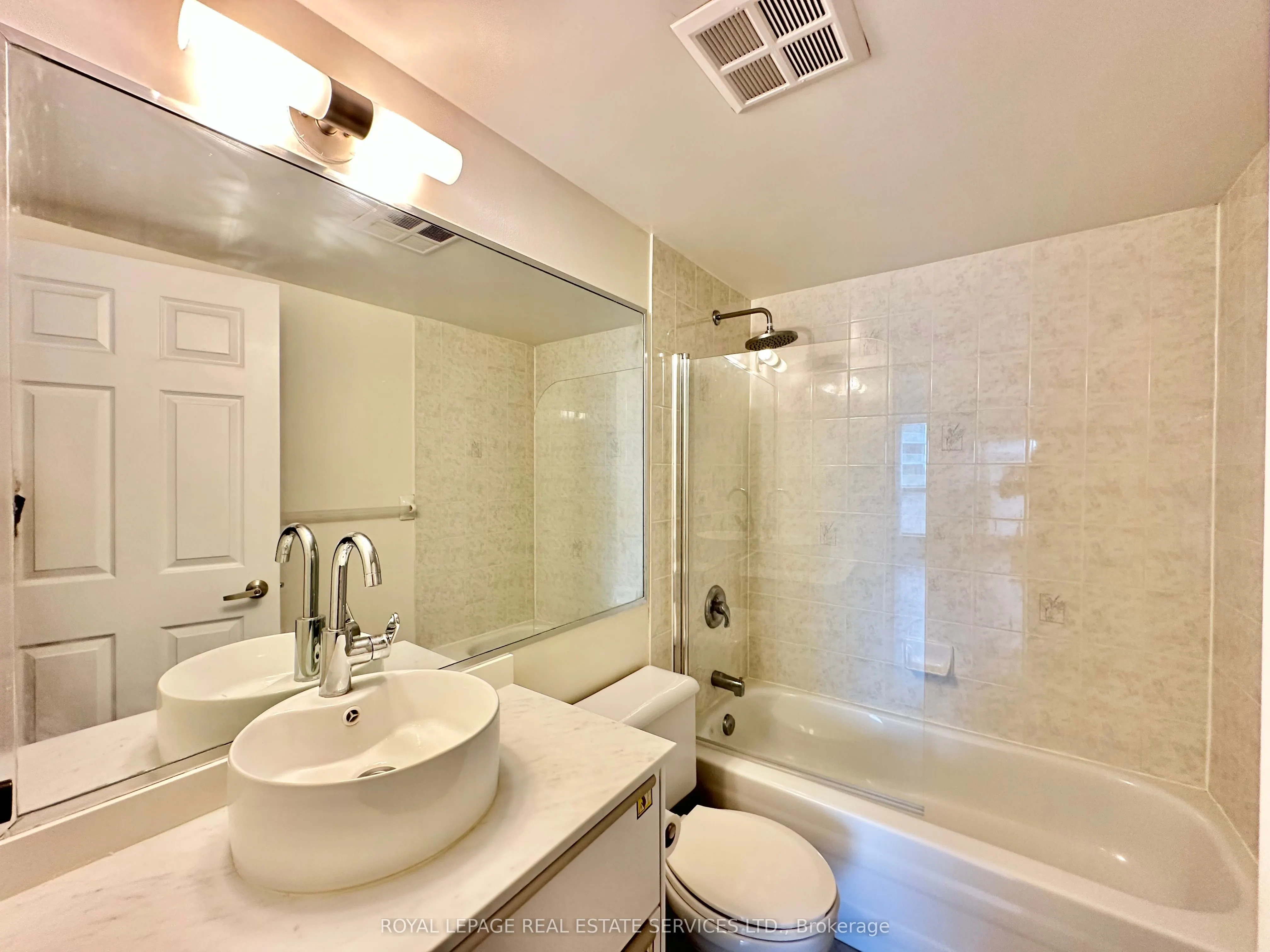 23 Lorraine Drive, #918