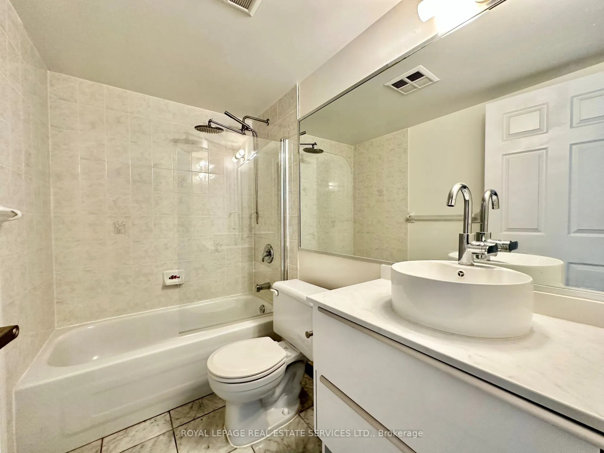 23 Lorraine Drive, #918