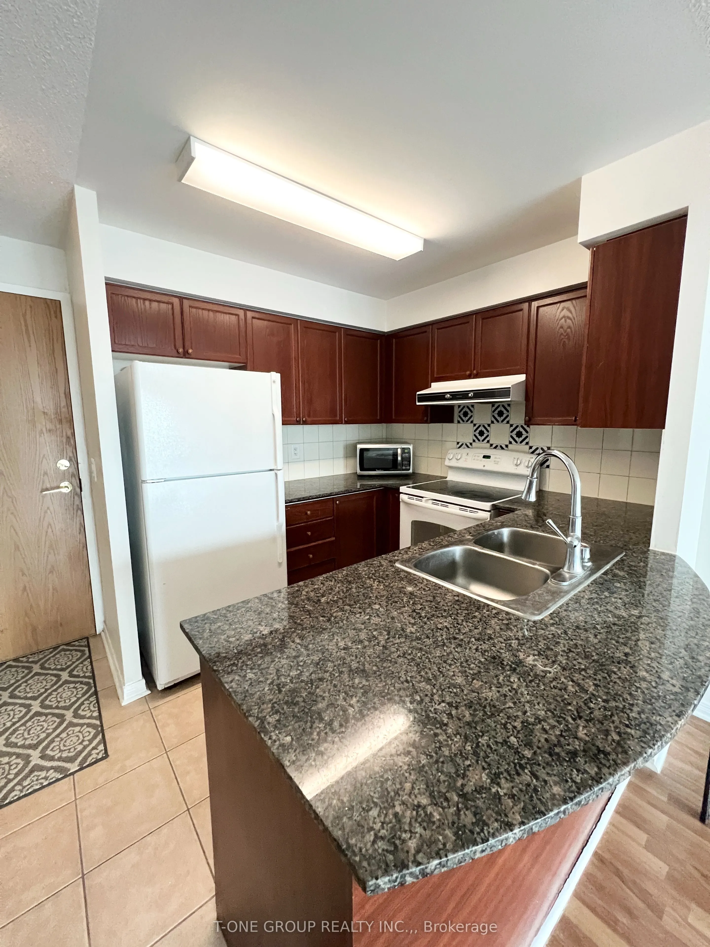 5500 YONGE Street, #1202