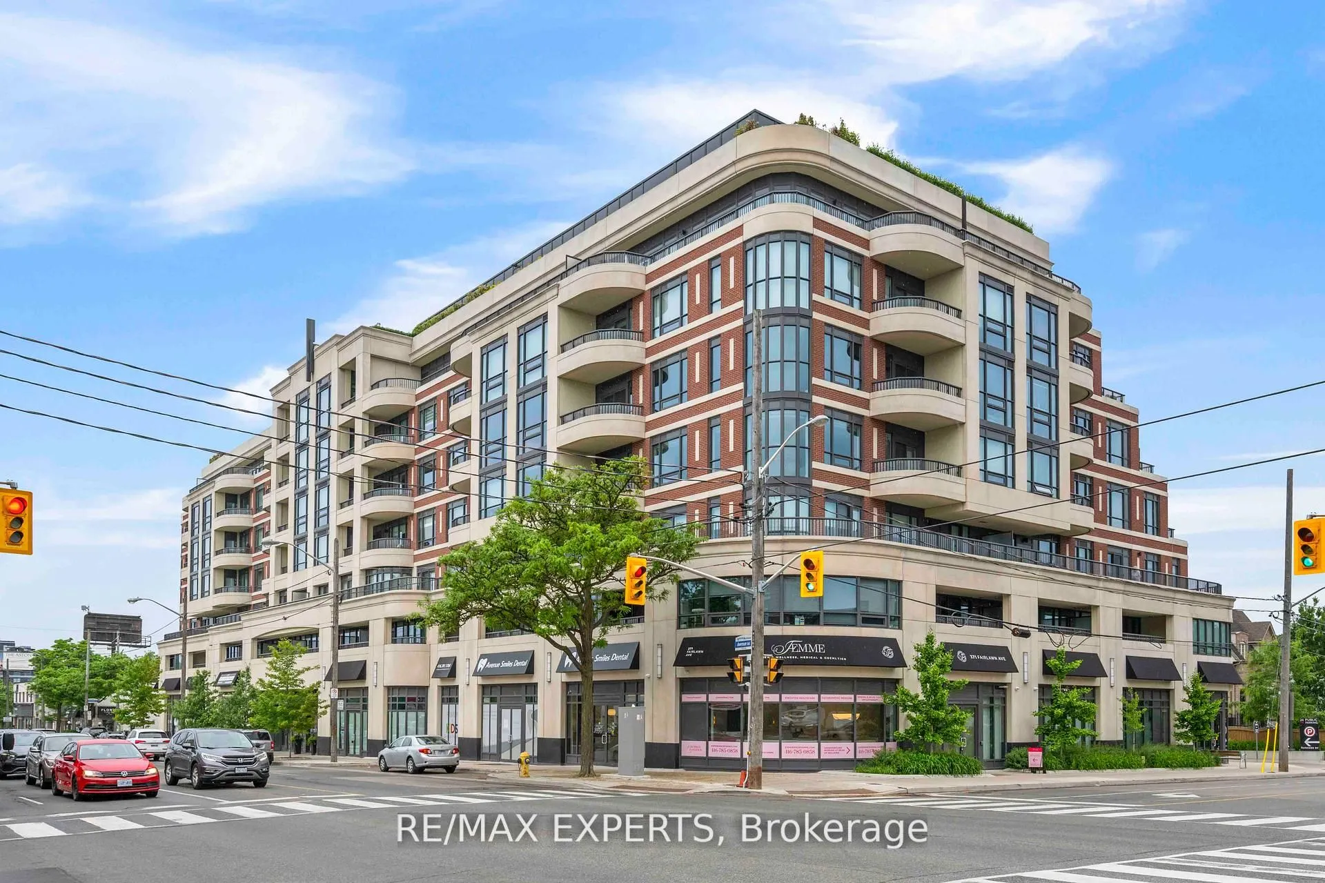1700 Avenue Road, #702