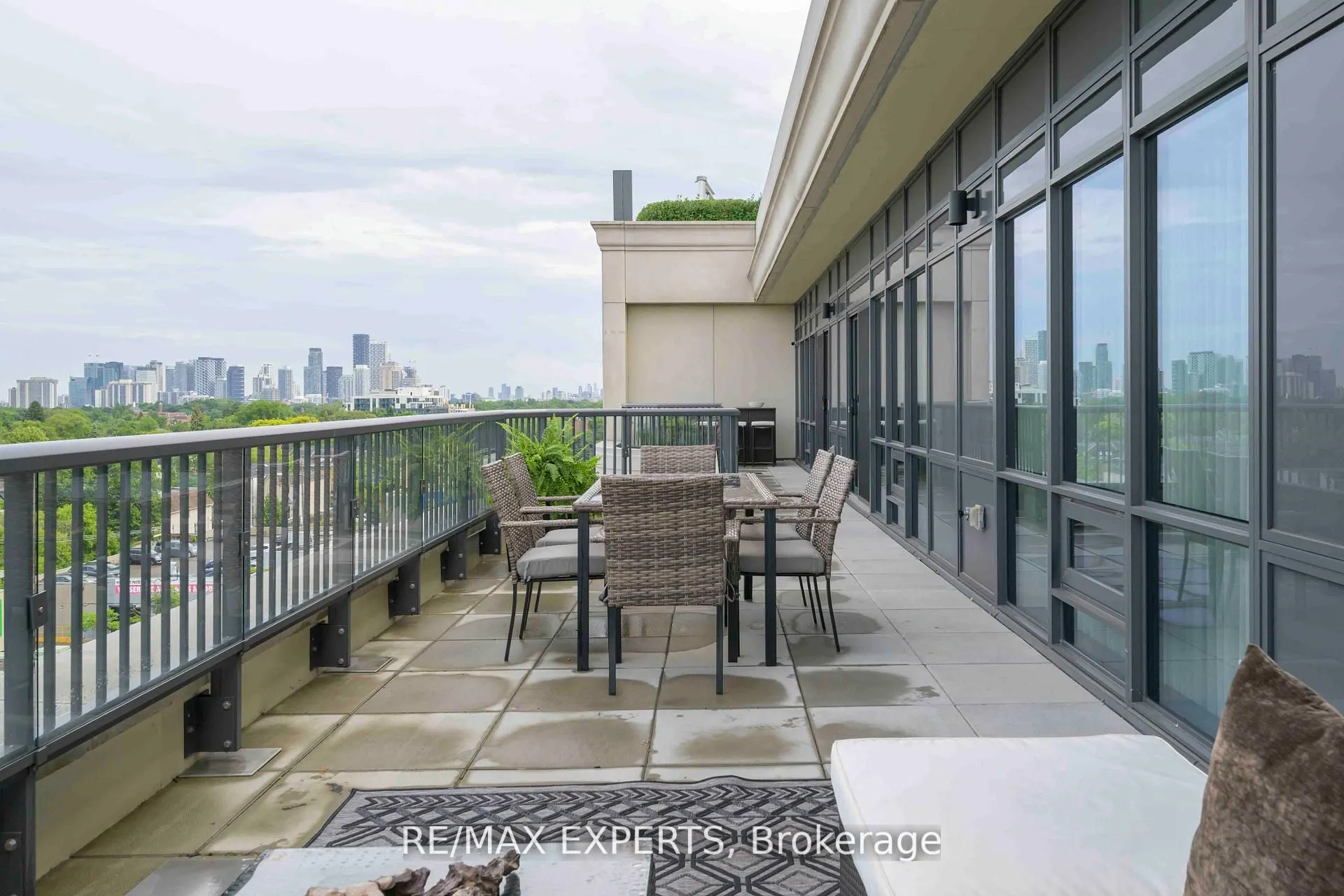 1700 Avenue Road, #702