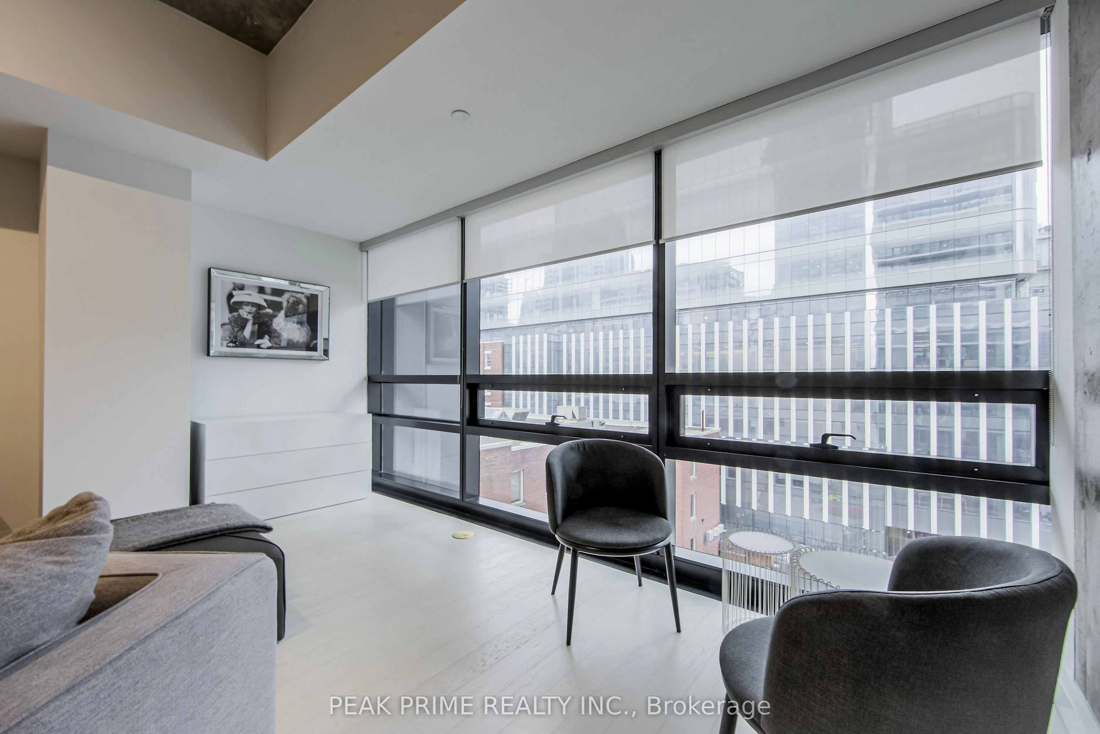 224 King Street W, #501