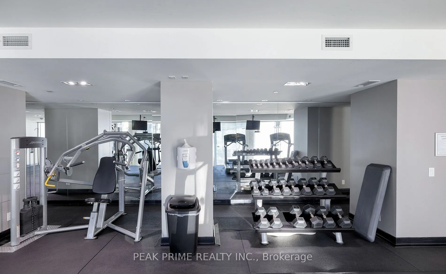 224 King Street W, #501