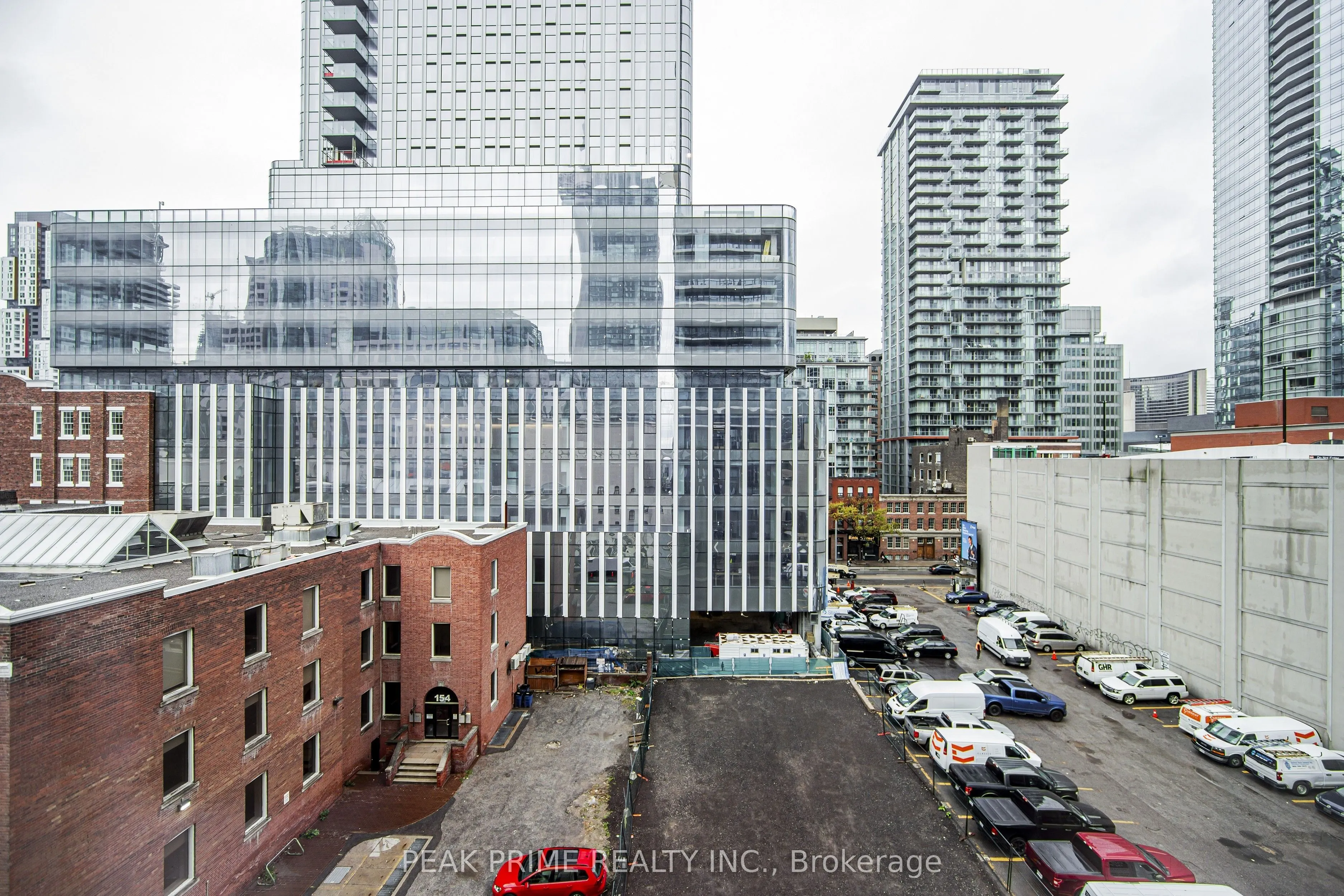224 King Street W, #501