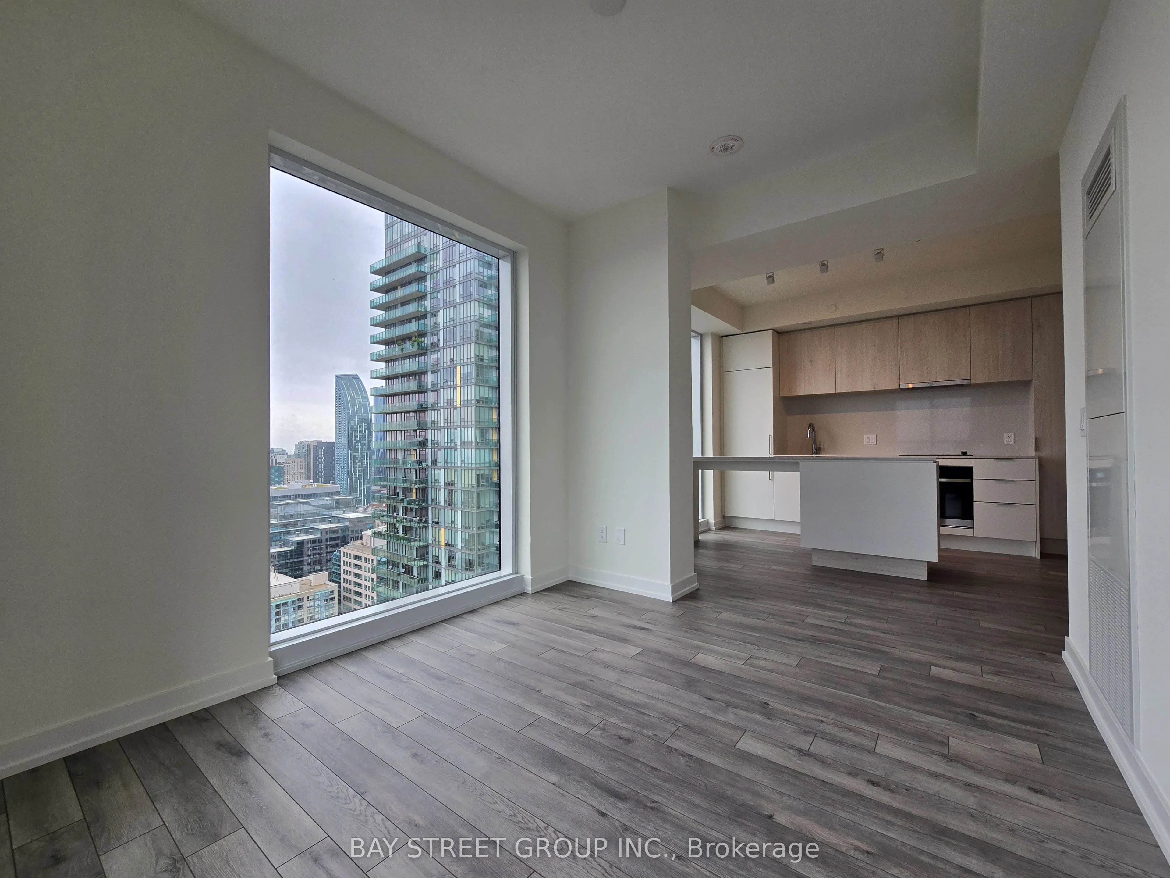 89 Church Street, #3807