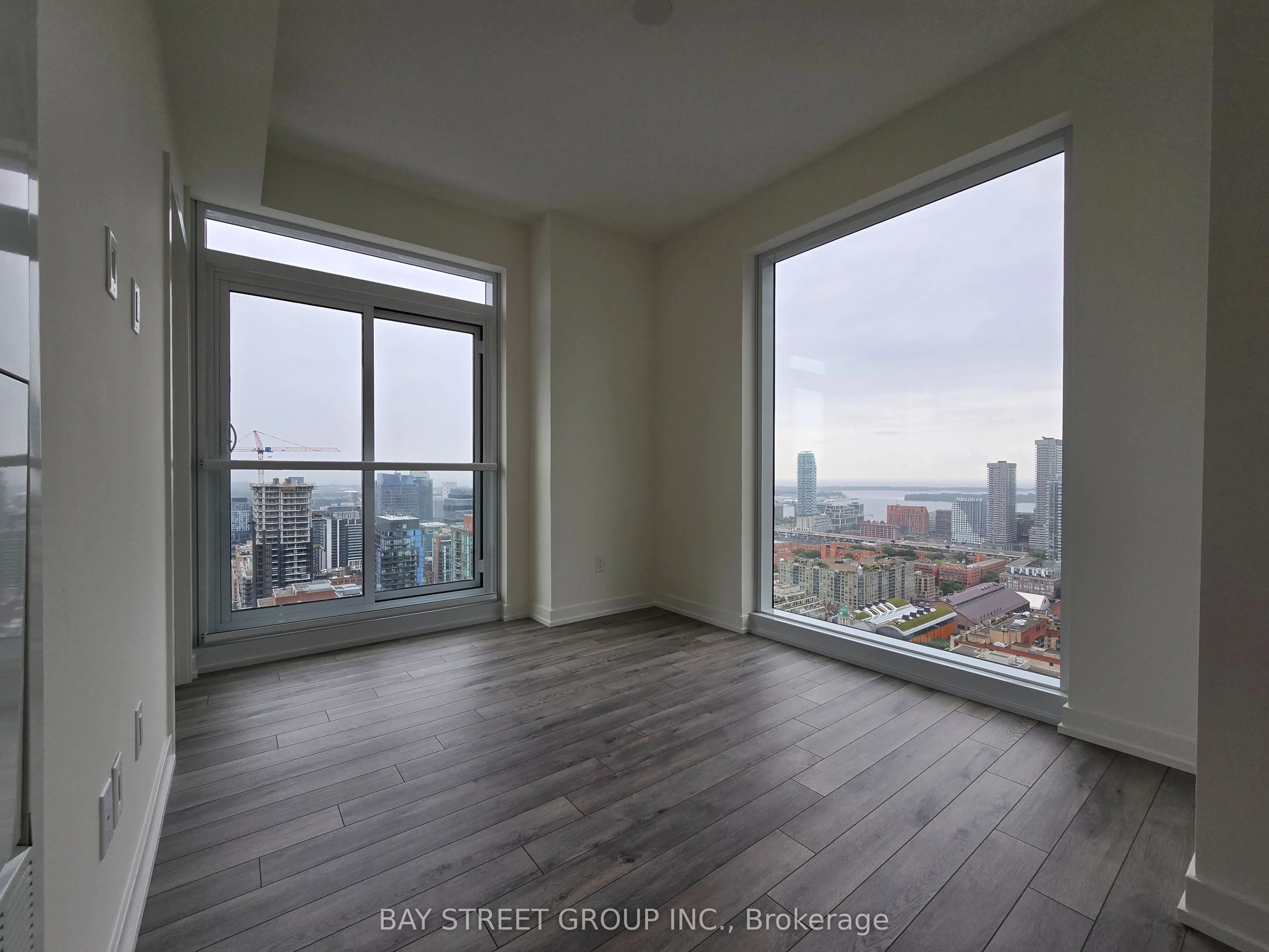 89 Church Street, #3807