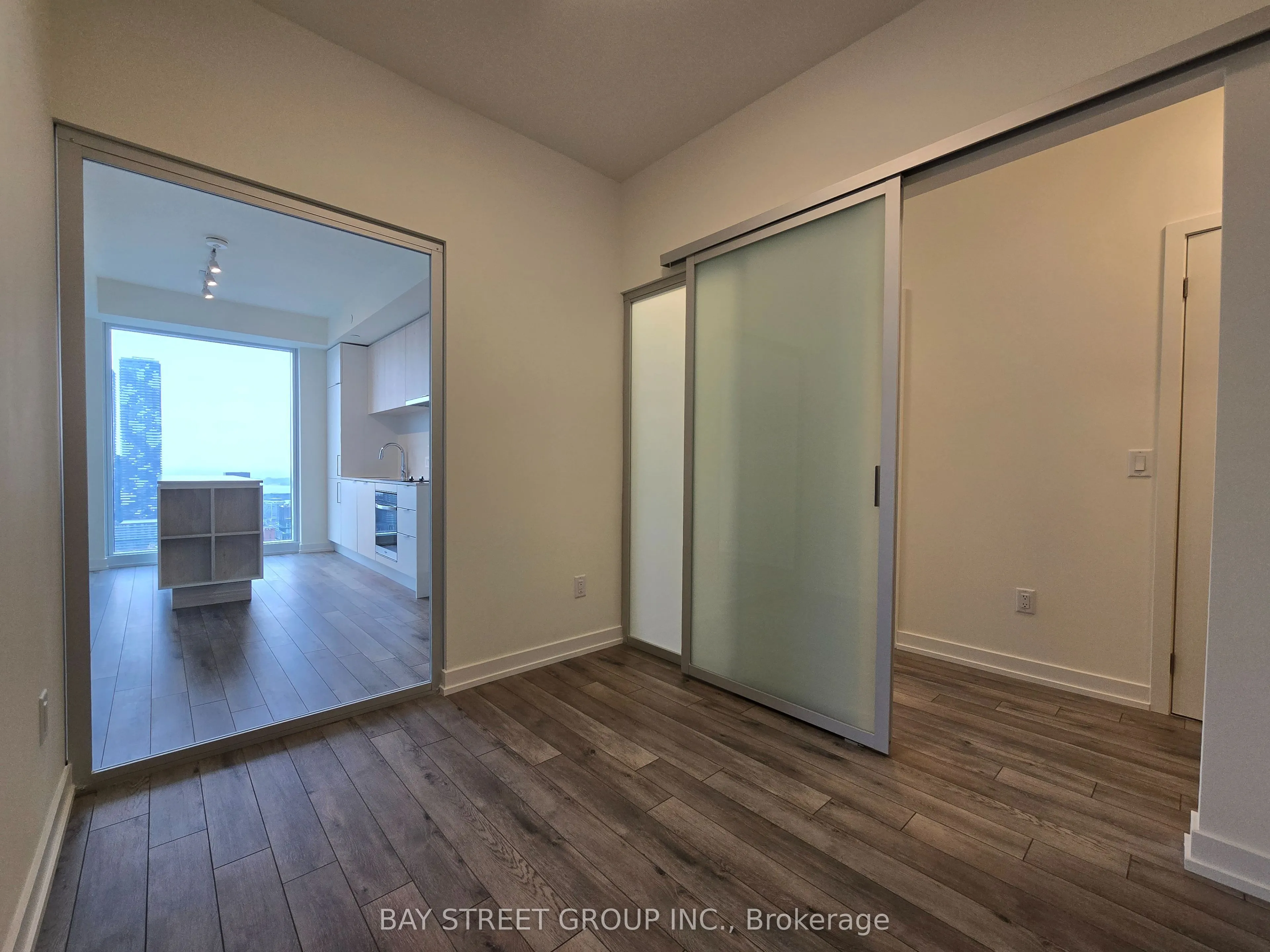 89 Church Street, #3807