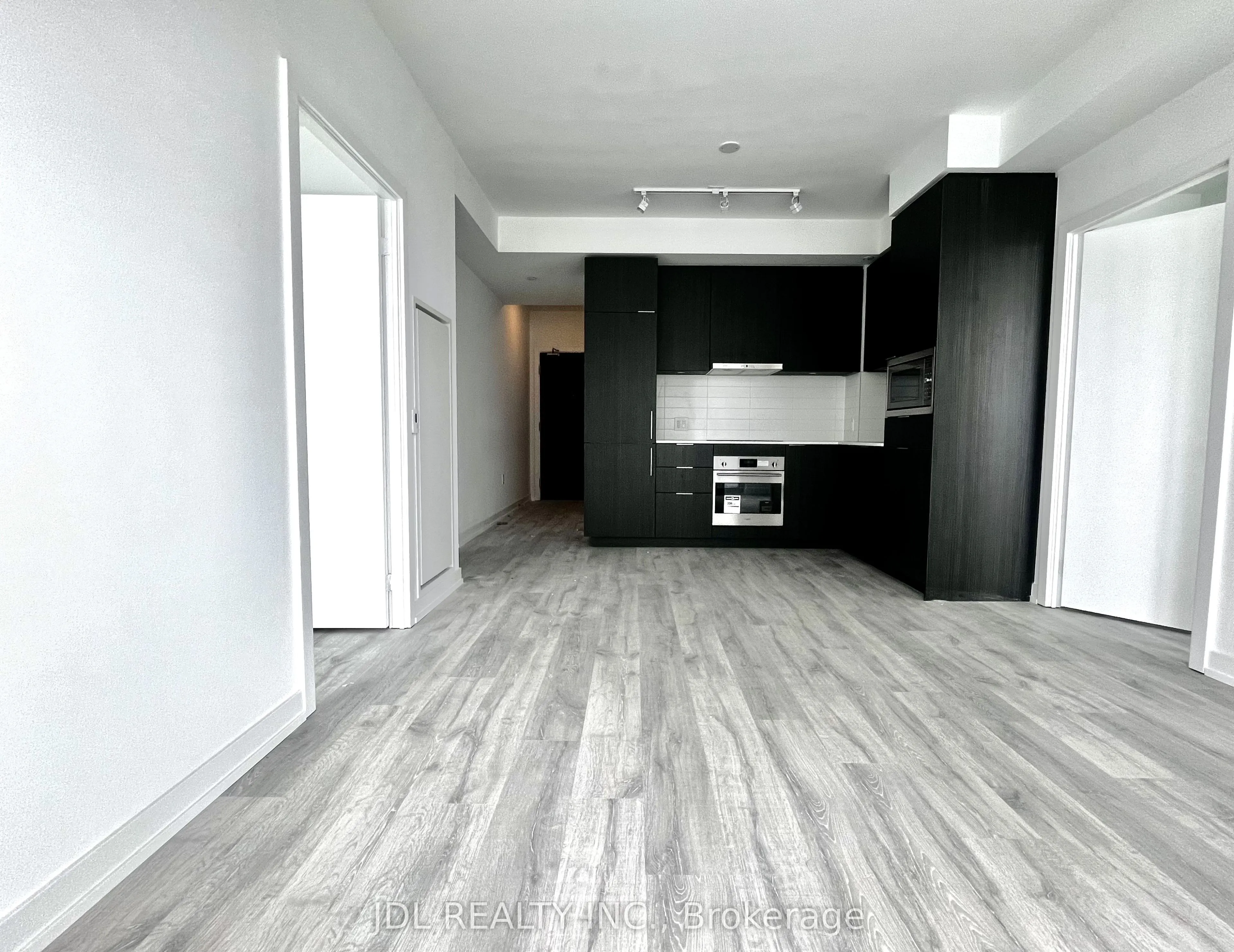 7 Golden Lion Heights, #N2007