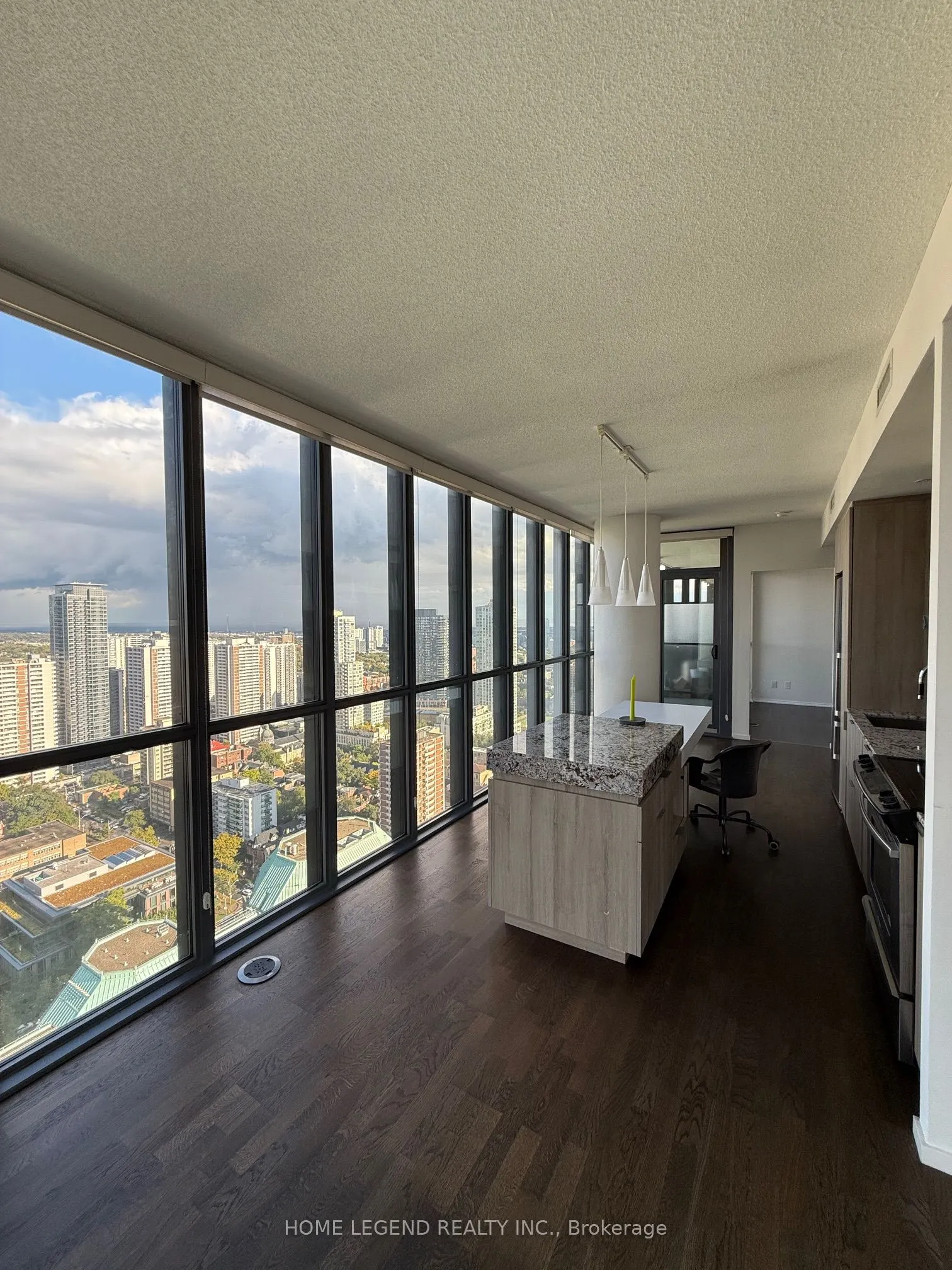 101 Charles Street E, #3410