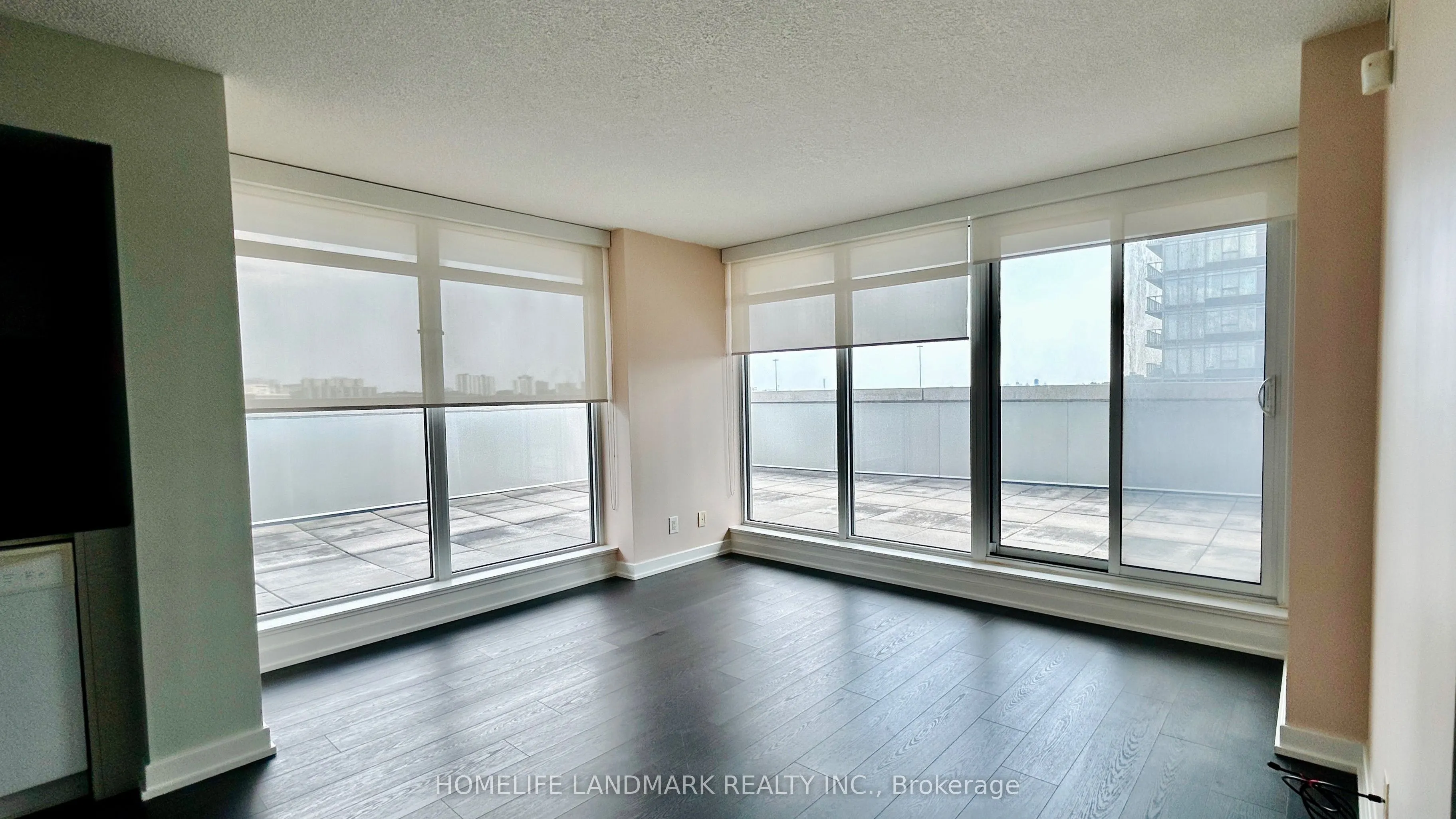 72 Esther Shiner Boulevard, #318