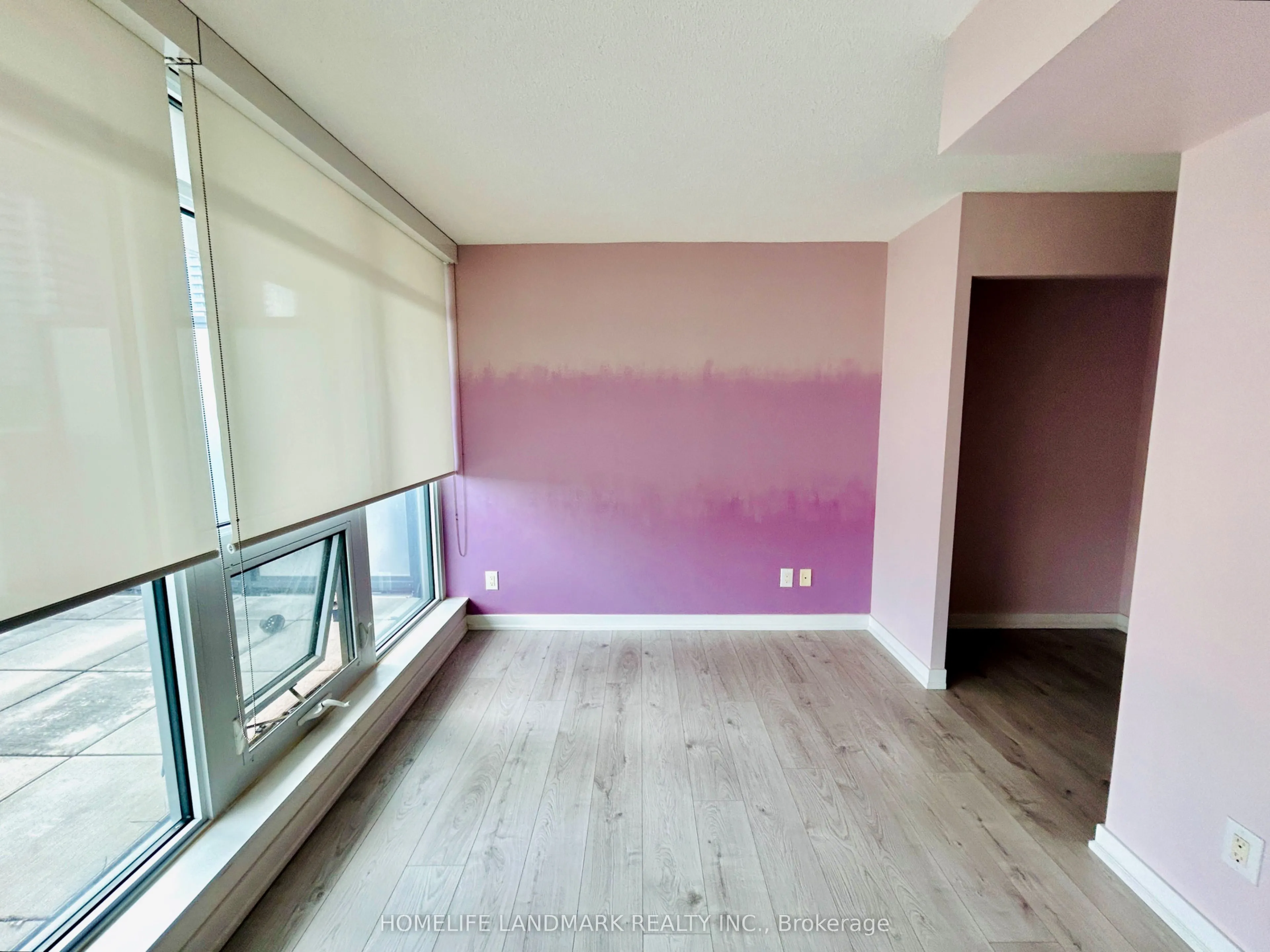 72 Esther Shiner Boulevard, #318