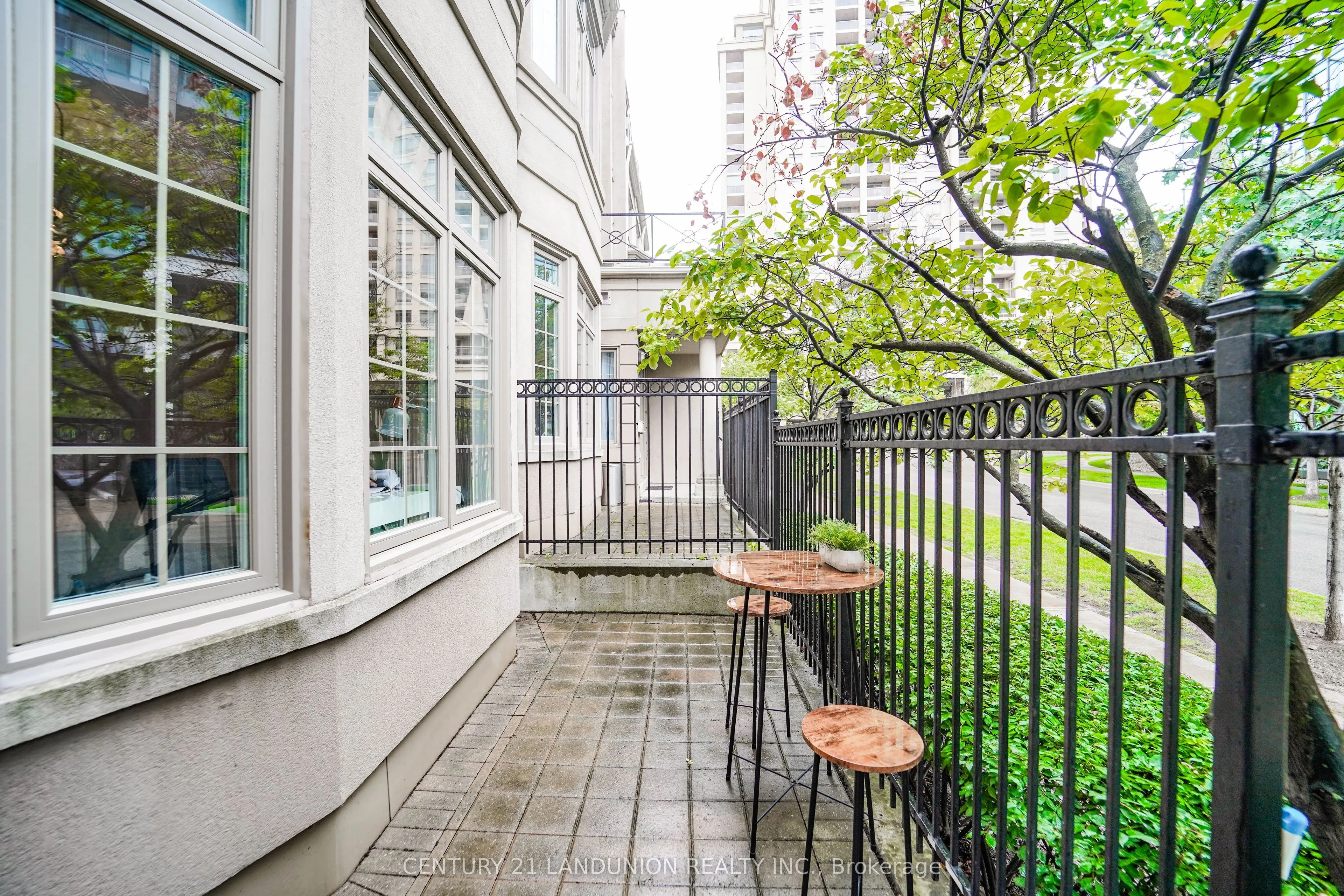 38 Kenaston Gardens, #GV109
