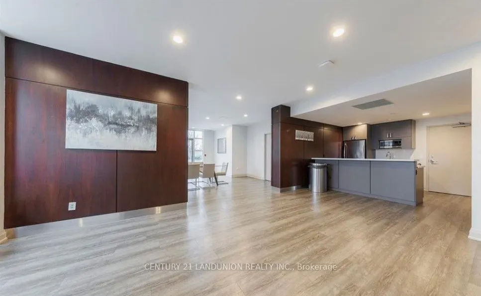 38 Kenaston Gardens, #GV109