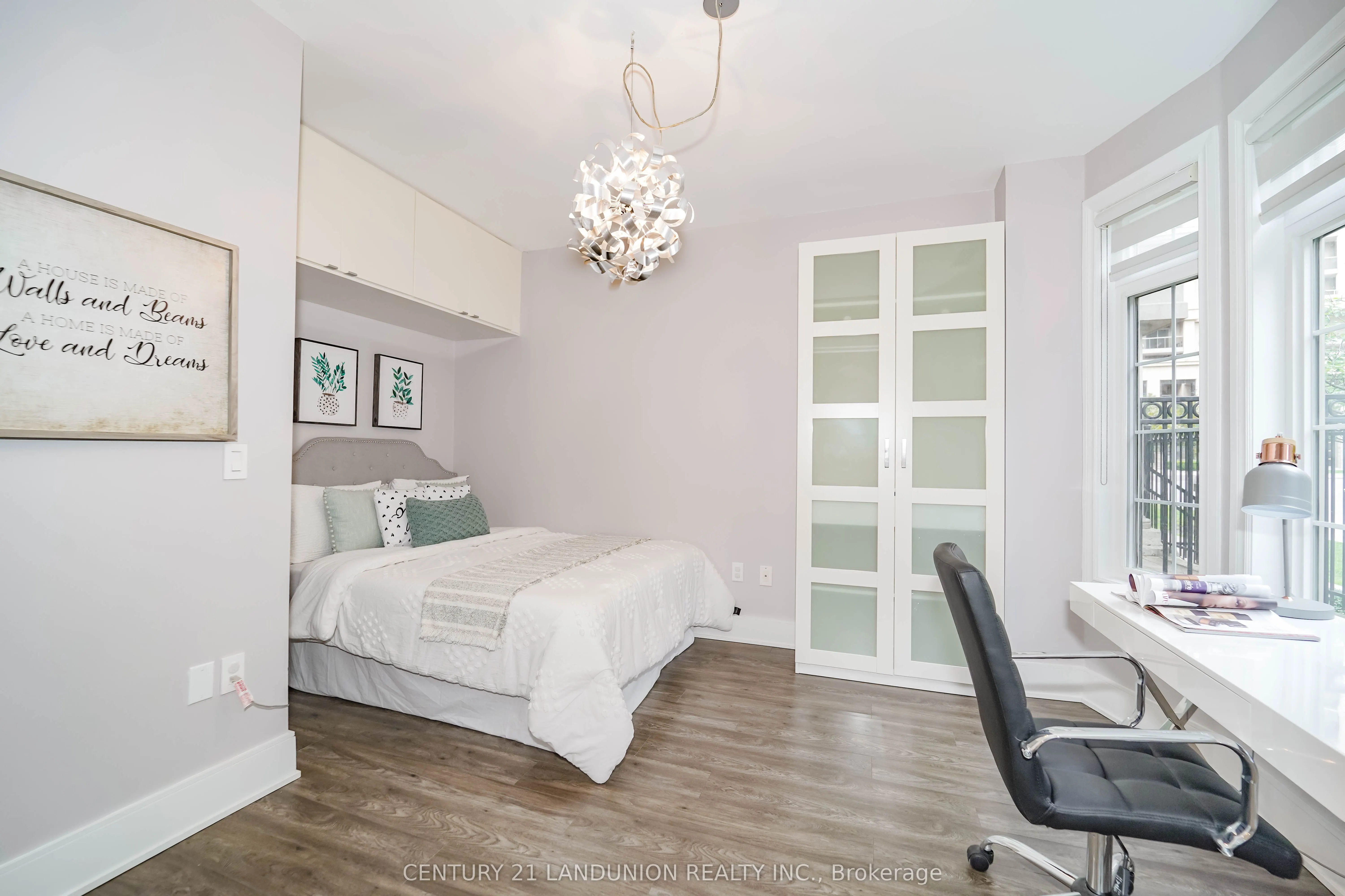 38 Kenaston Gardens, #GV109