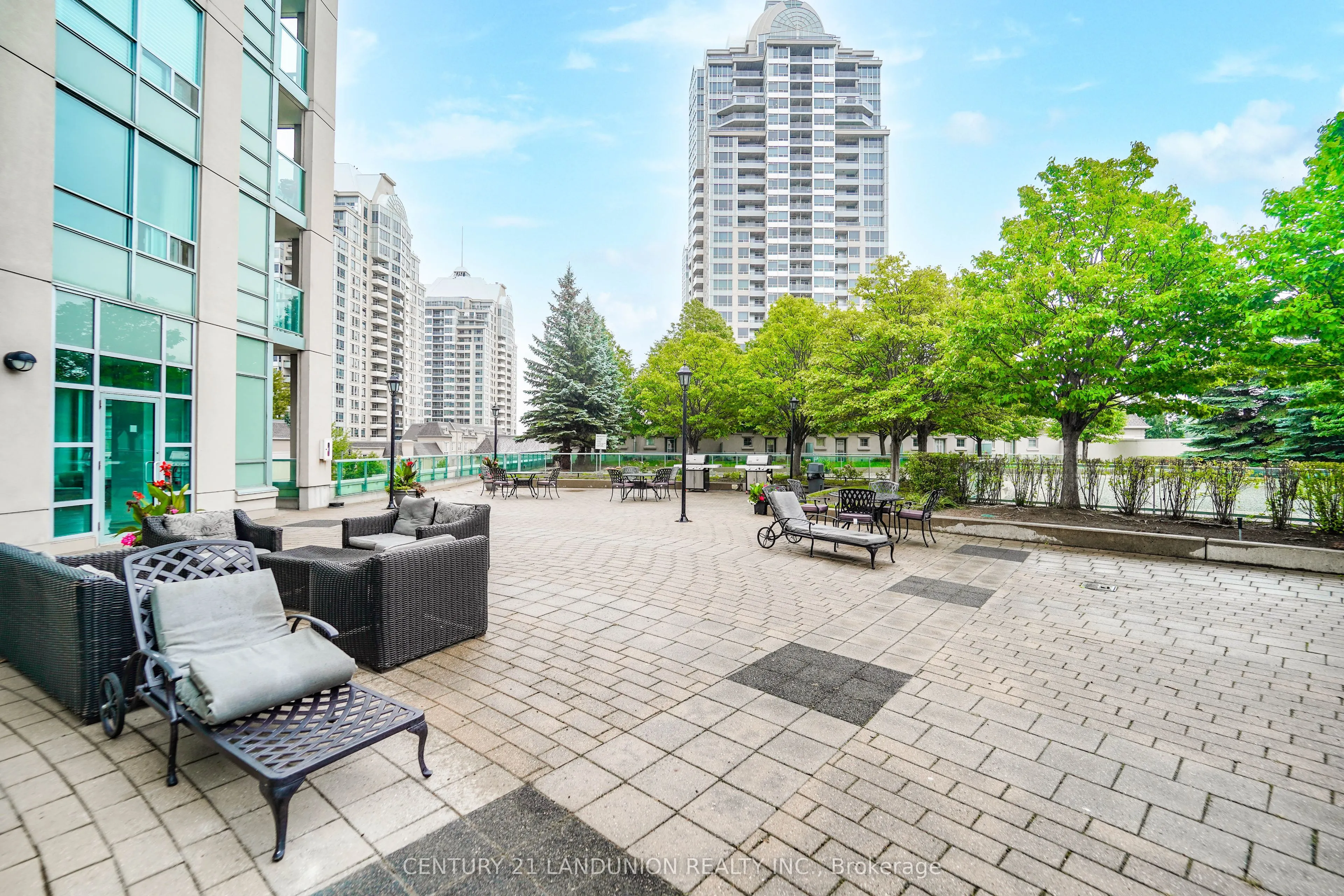38 Kenaston Gardens, #GV109