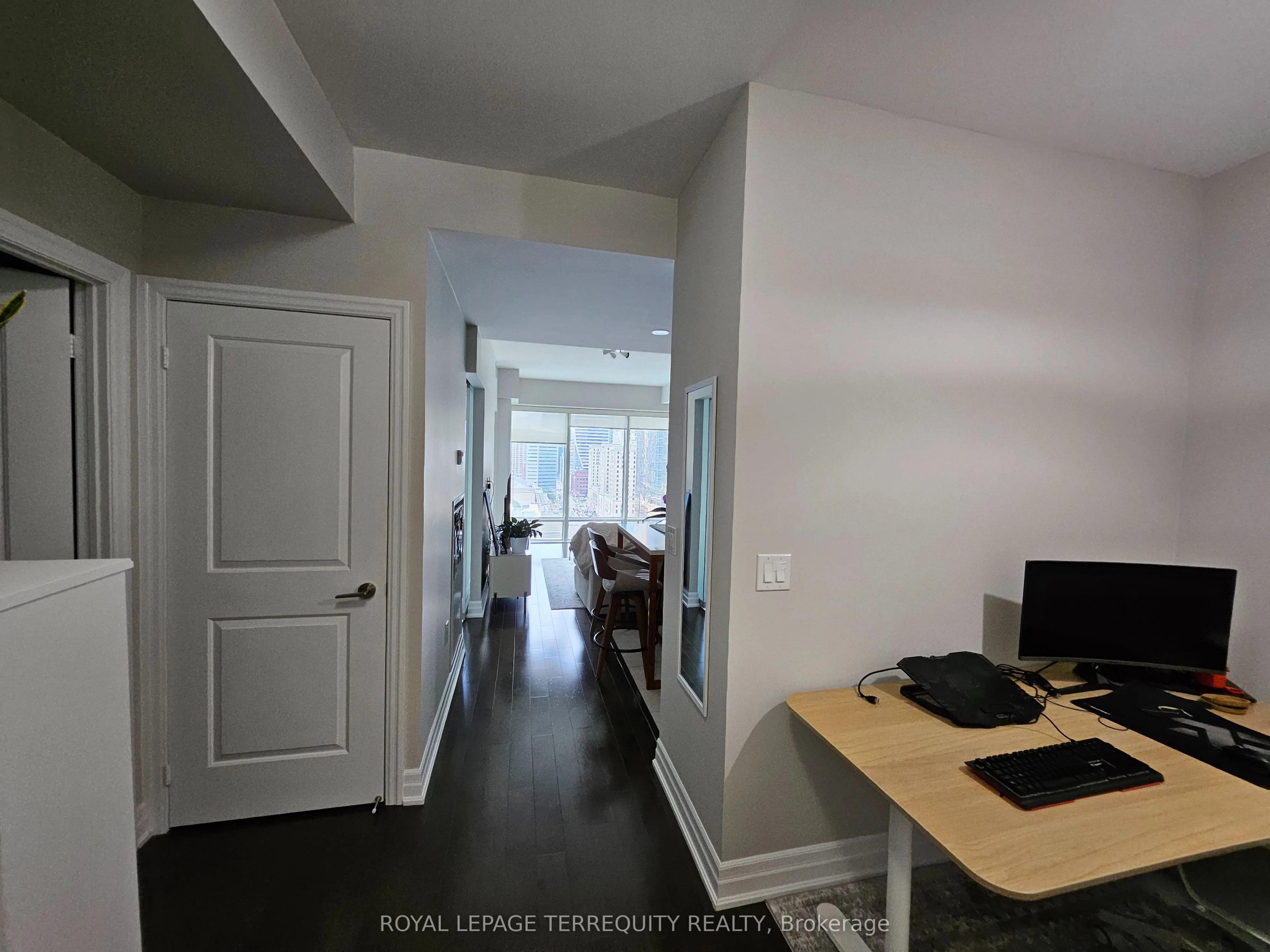 8 The Esplanade, #1704