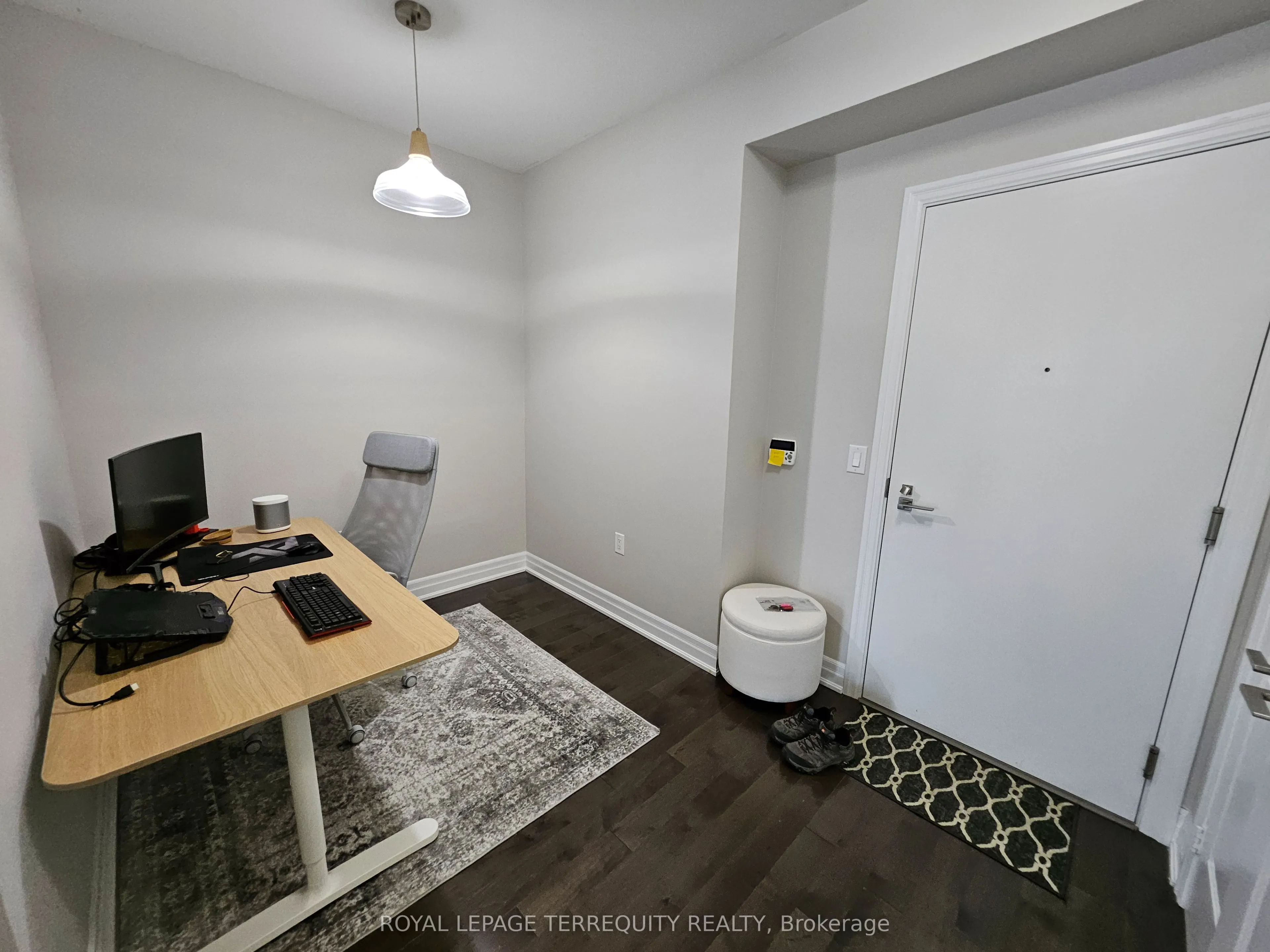 8 The Esplanade, #1704
