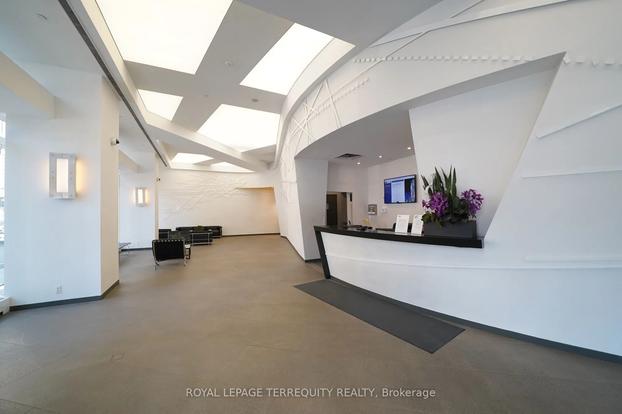 8 The Esplanade, #1704