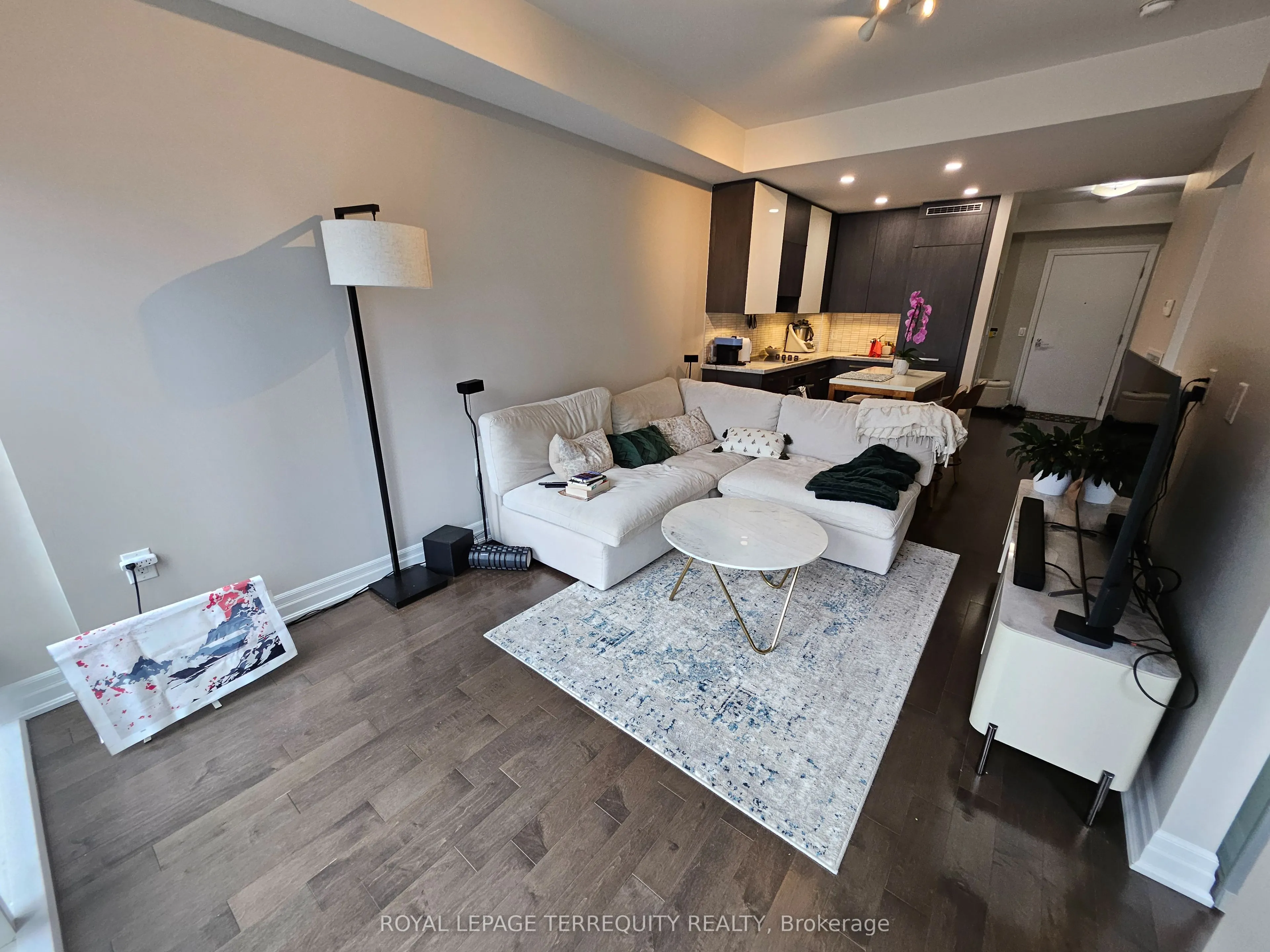 8 The Esplanade, #1704