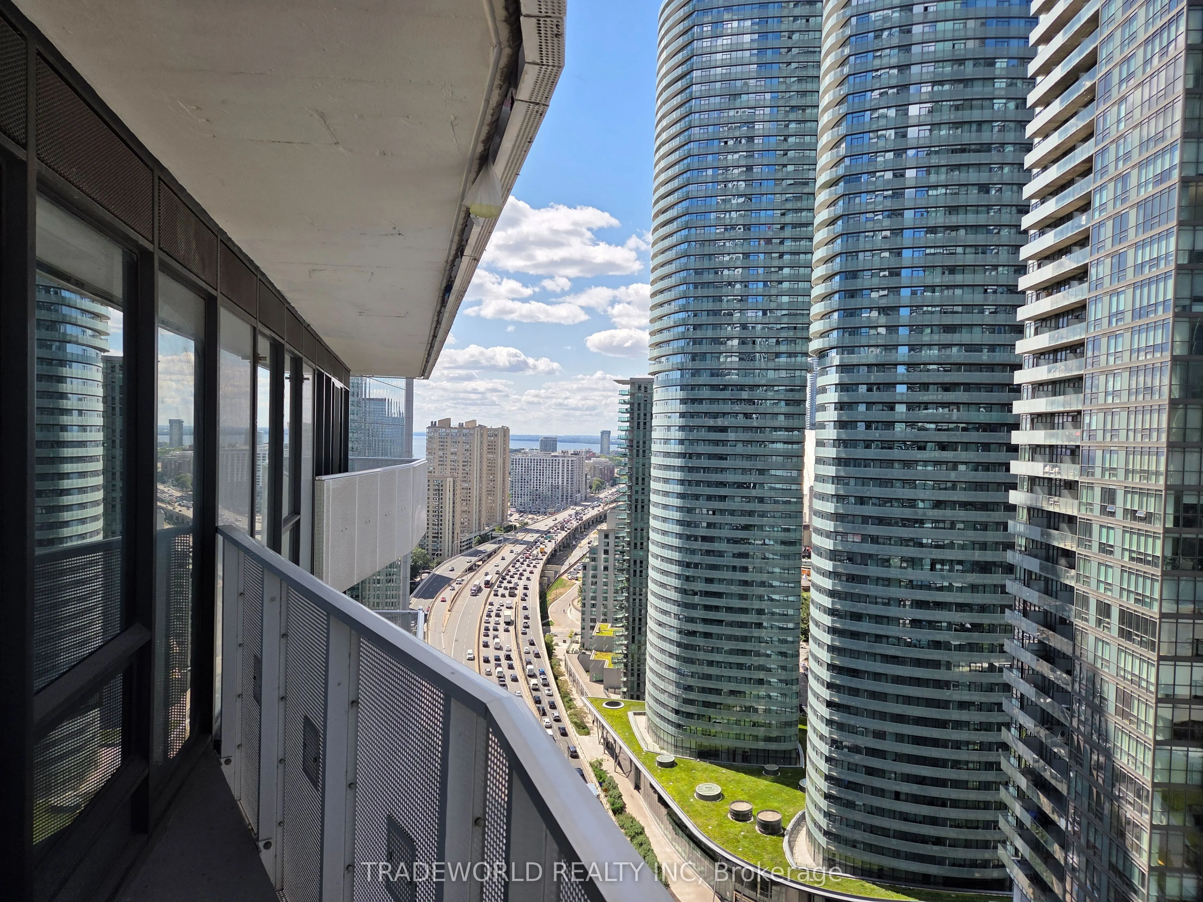 100 Harbour Street, #2703