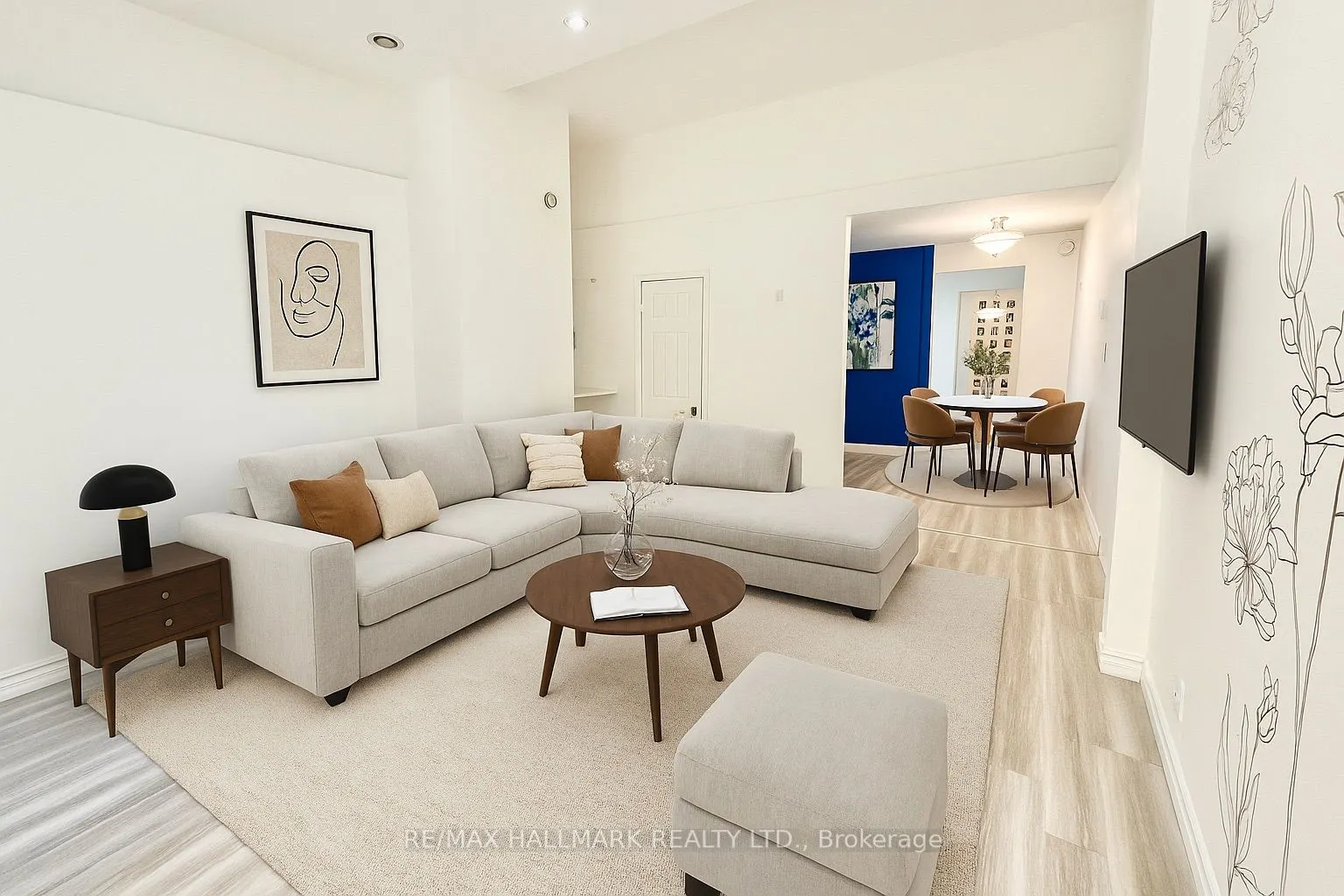 866 Bathurst Street, #Main