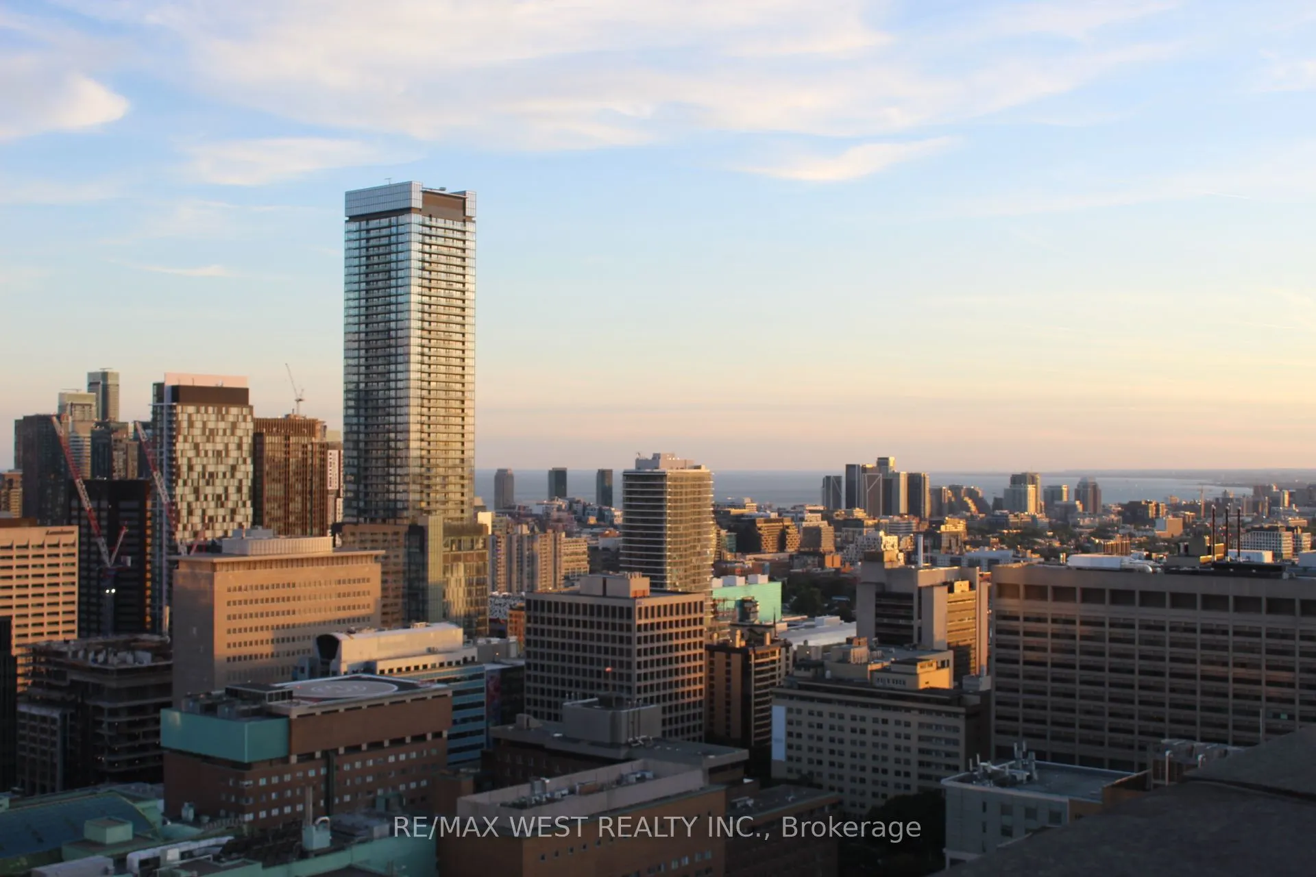 770 Bay Street, #315
