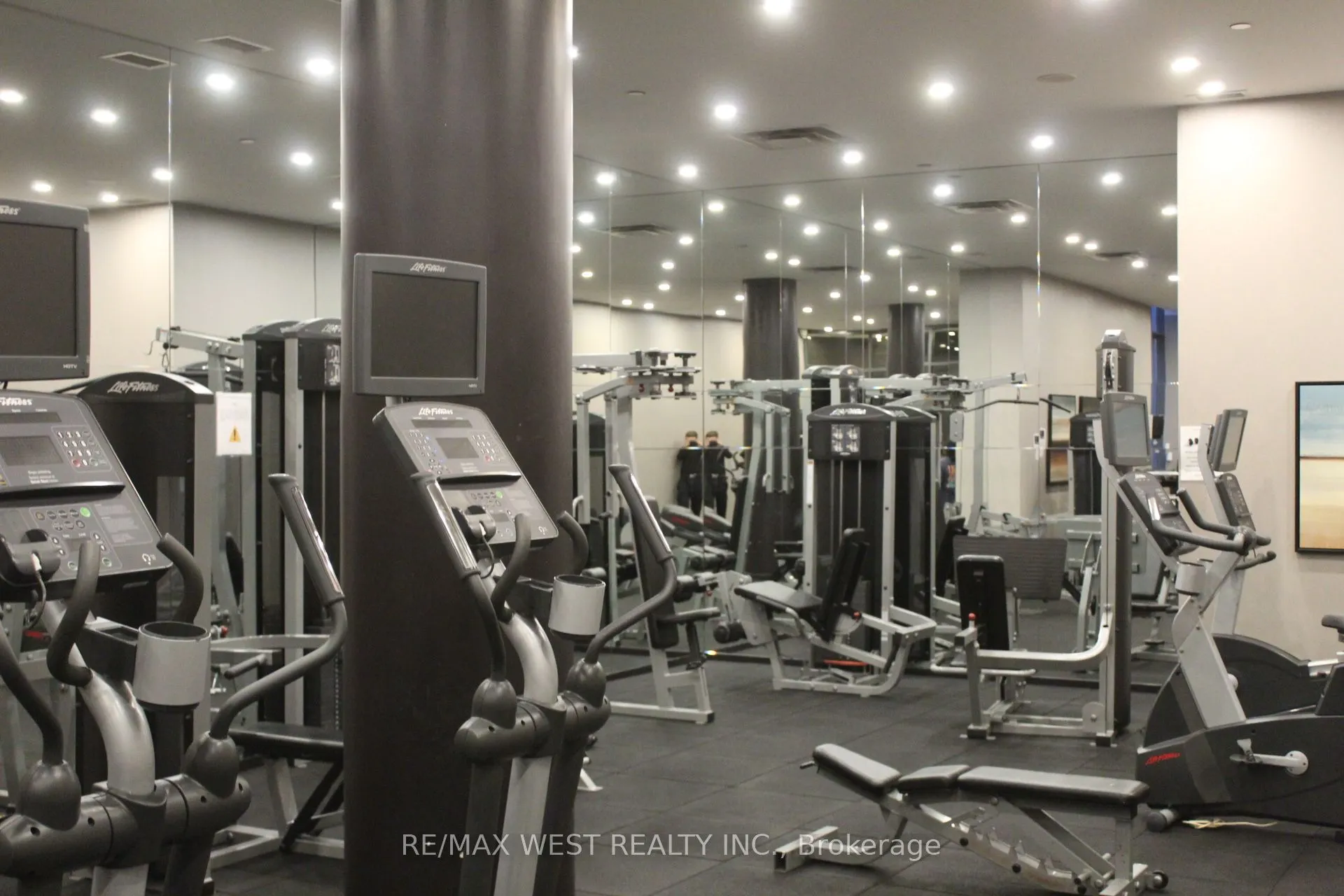 770 Bay Street, #315