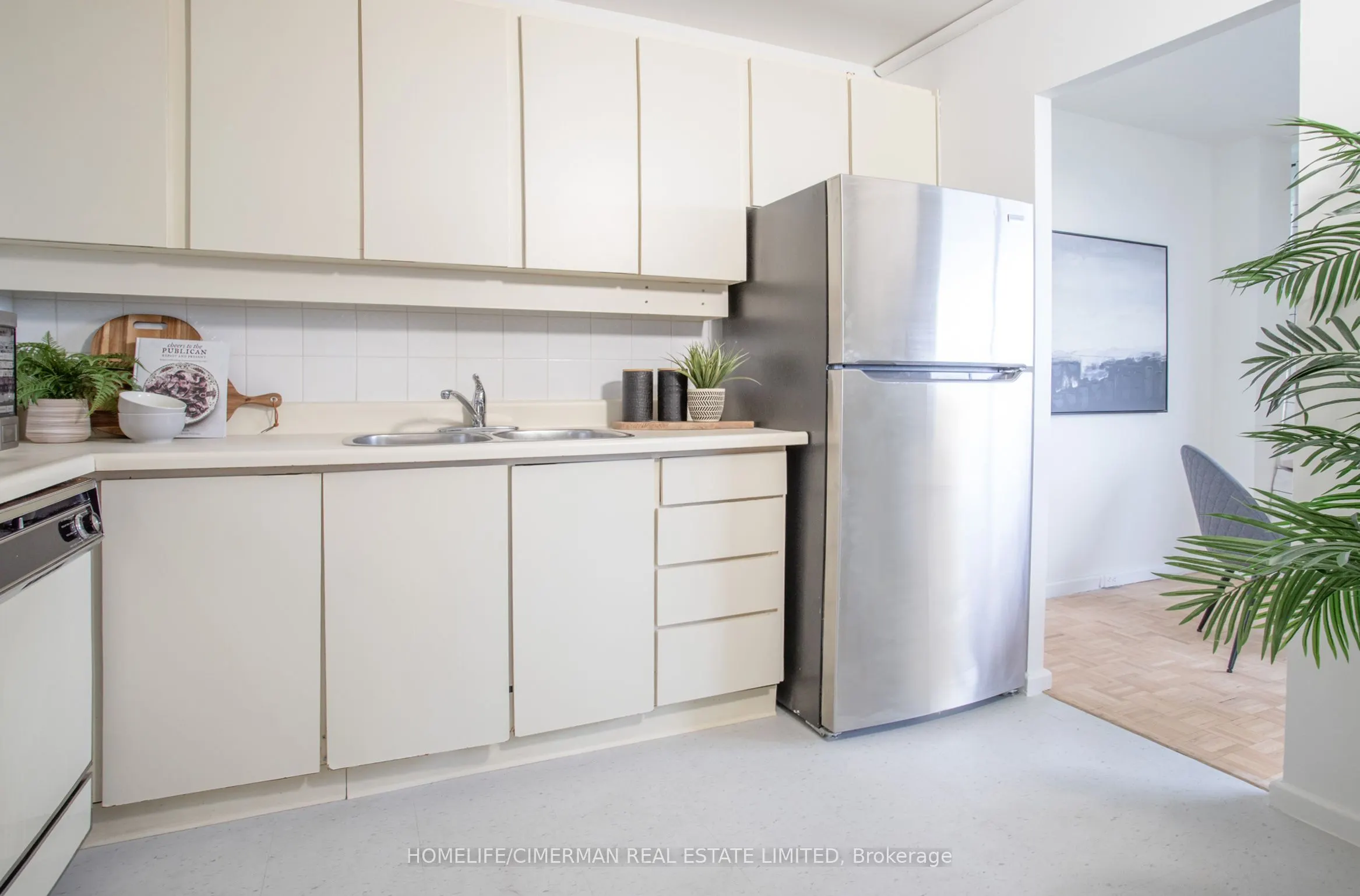 715 Don Mills Road, #1702