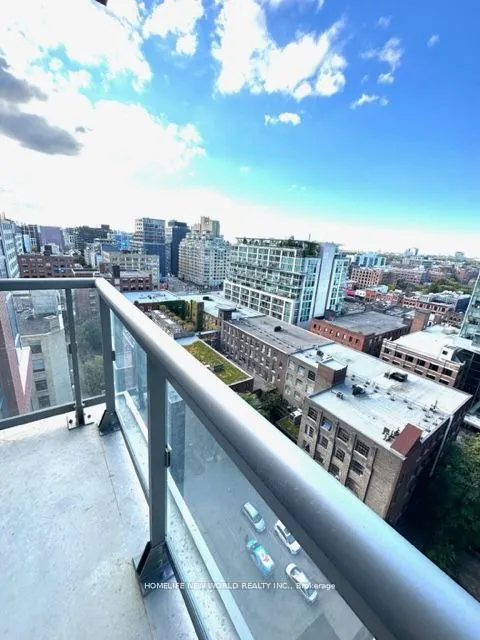 108 Peter Street, #1521