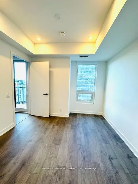 108 Peter Street, #1521