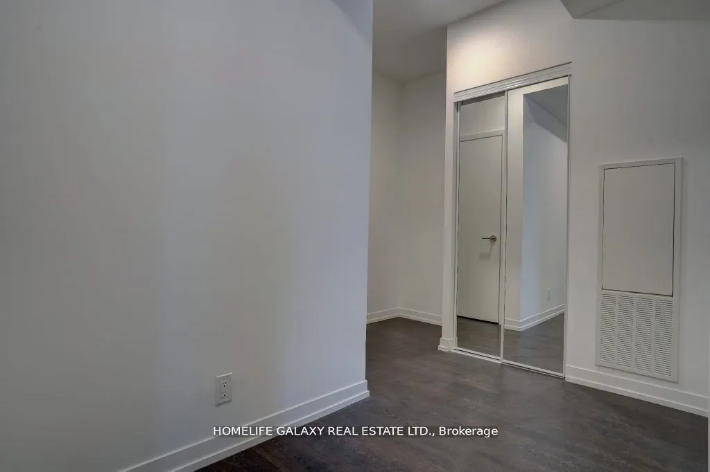 2020 Bathurst Street, #307