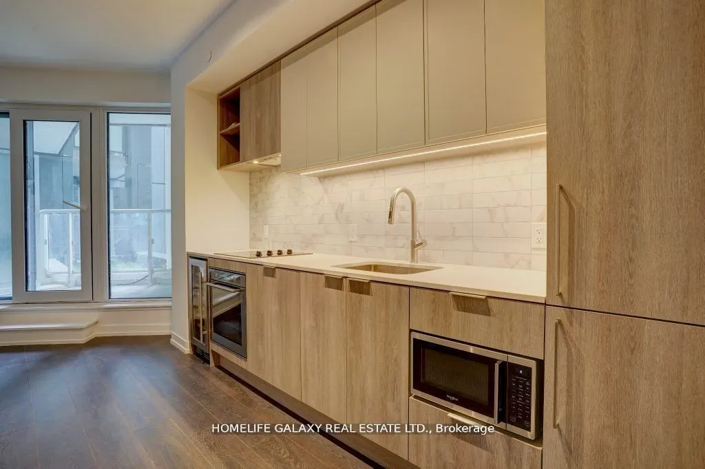 2020 Bathurst Street, #307