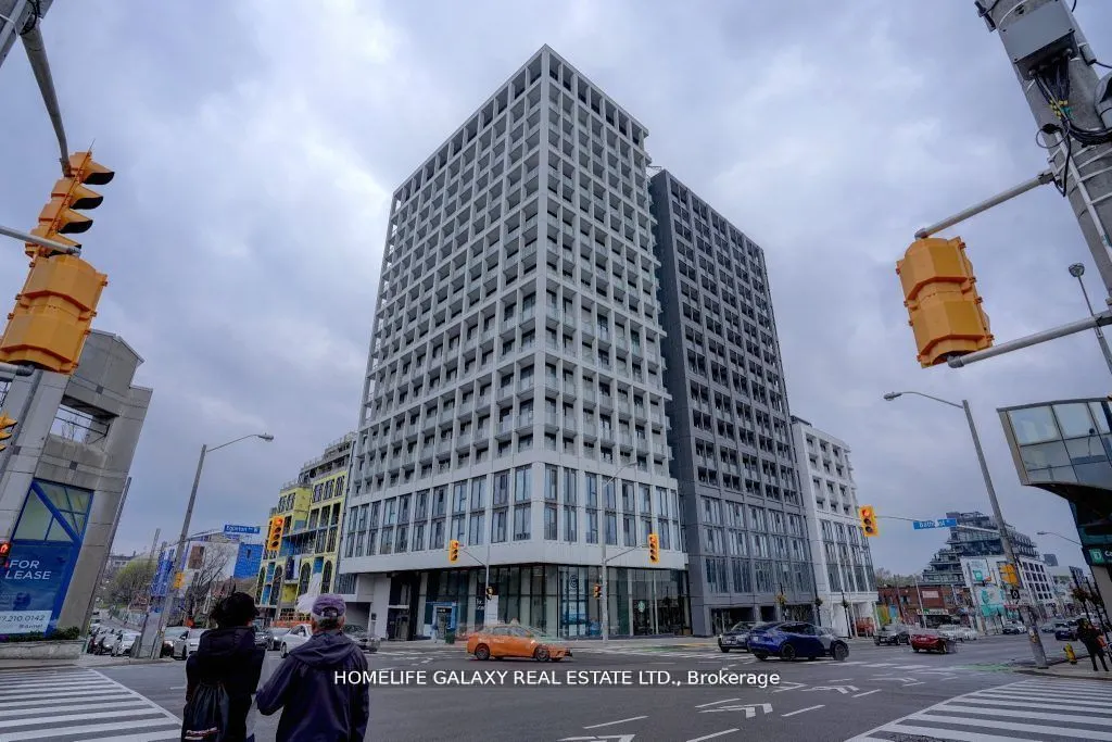 2020 Bathurst Street, #307