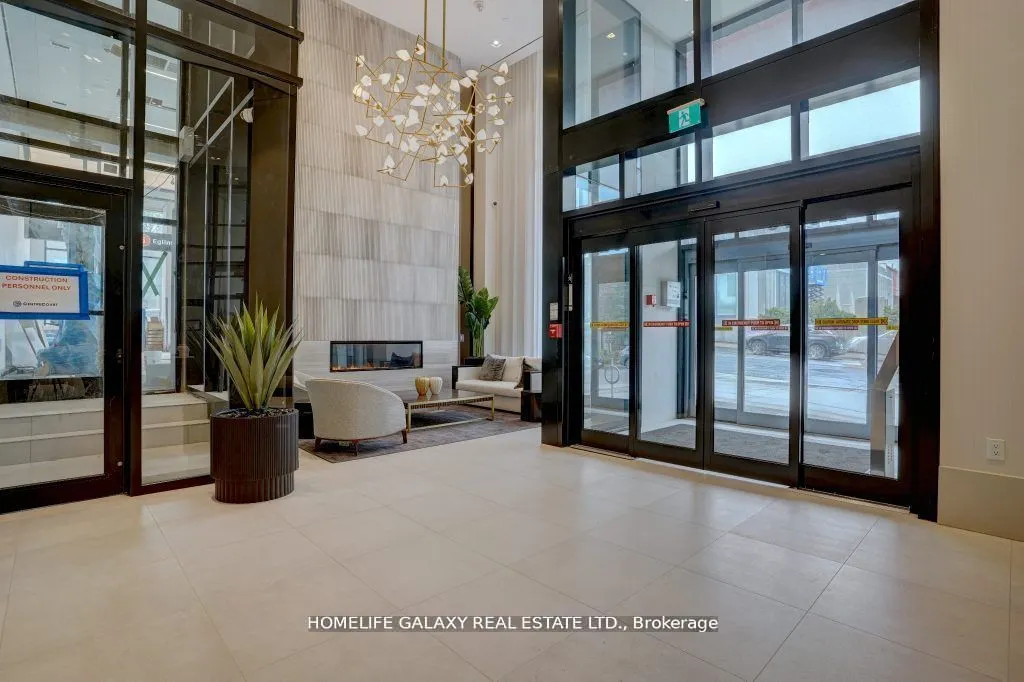 2020 Bathurst Street, #307