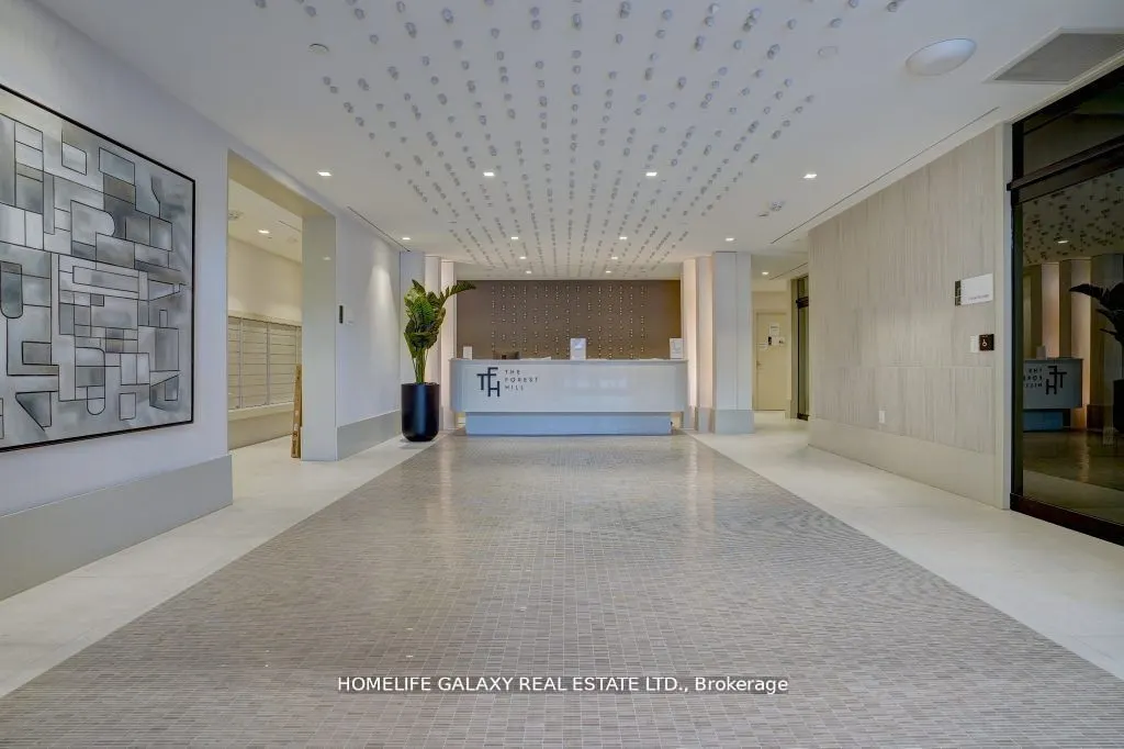 2020 Bathurst Street, #307