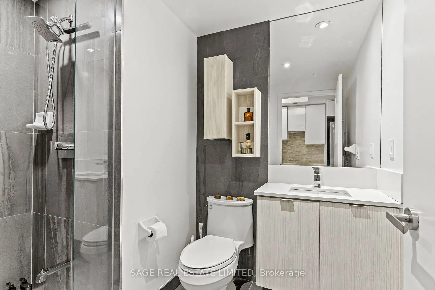 99 Broadway Avenue, #2108