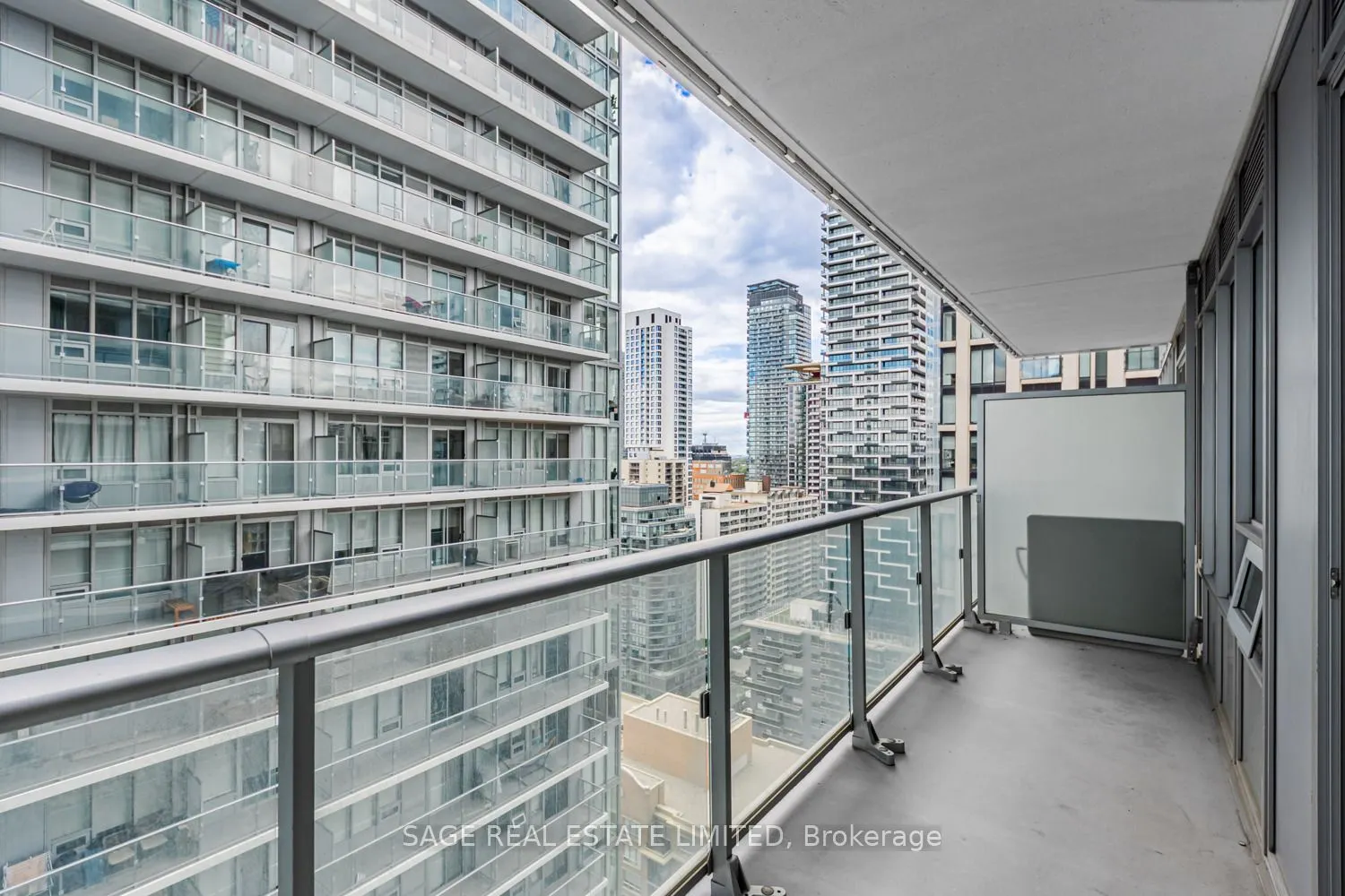 99 Broadway Avenue, #2108
