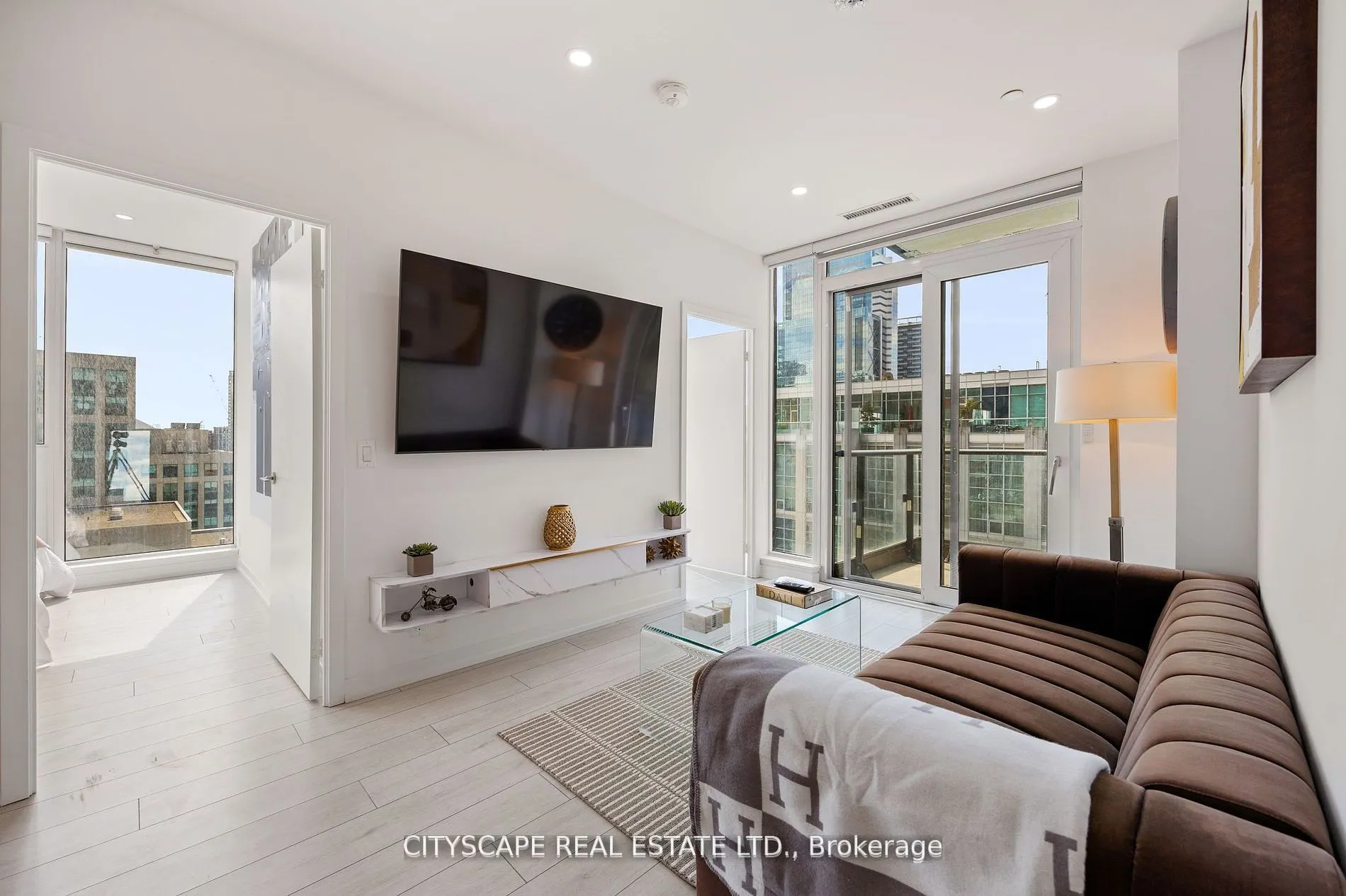55 Mercer Street, #1802