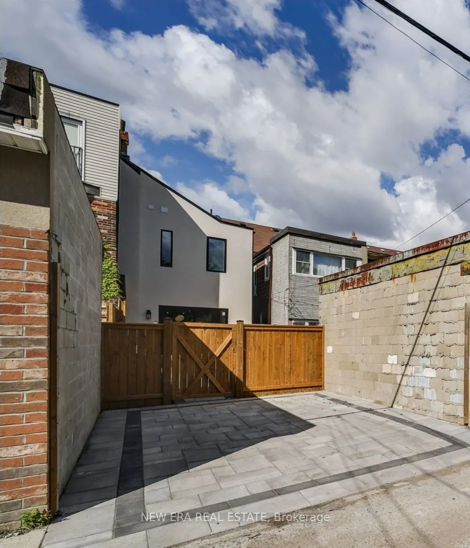 283 Clinton Street