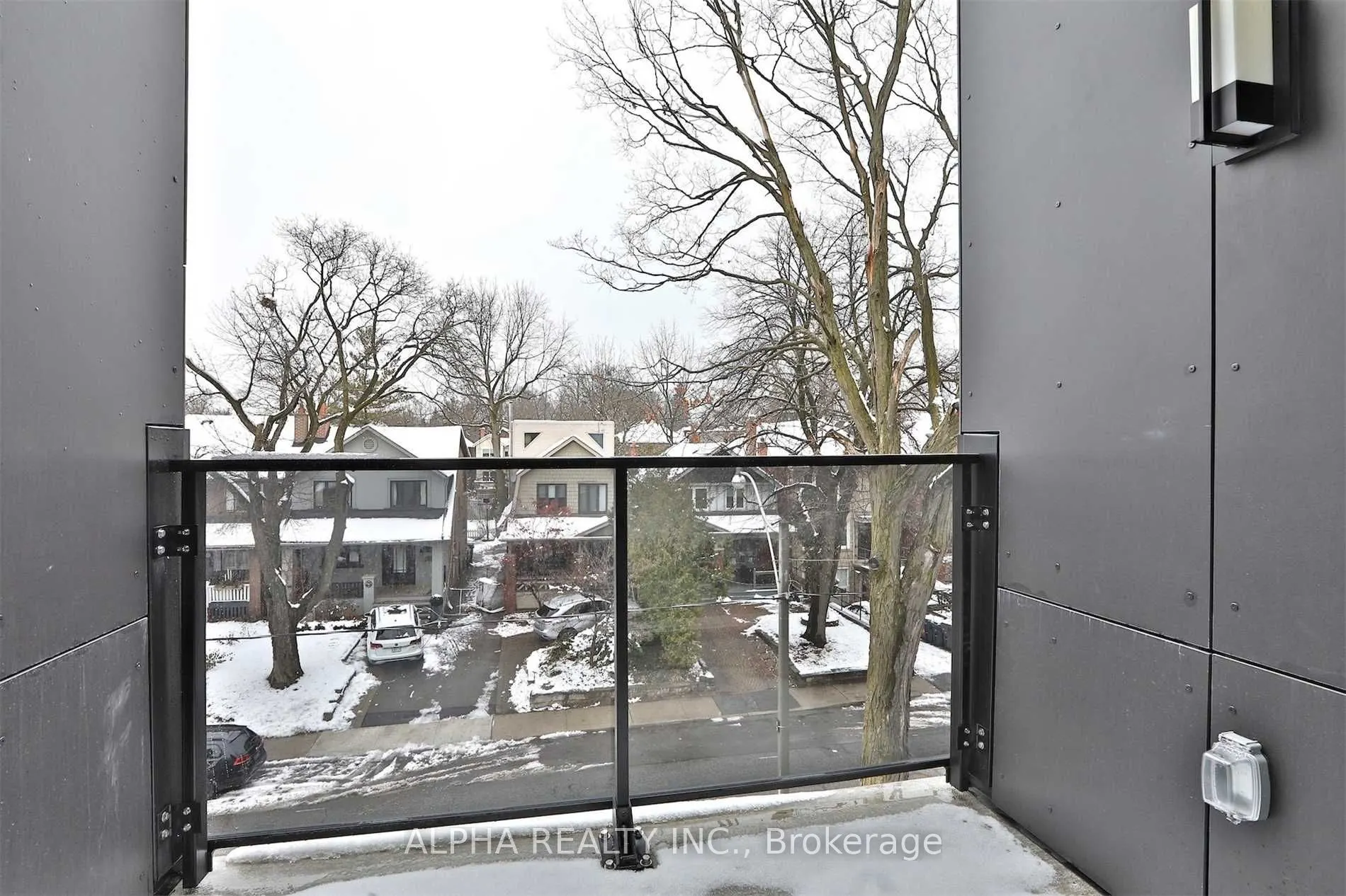 129 Roselawn Avenue