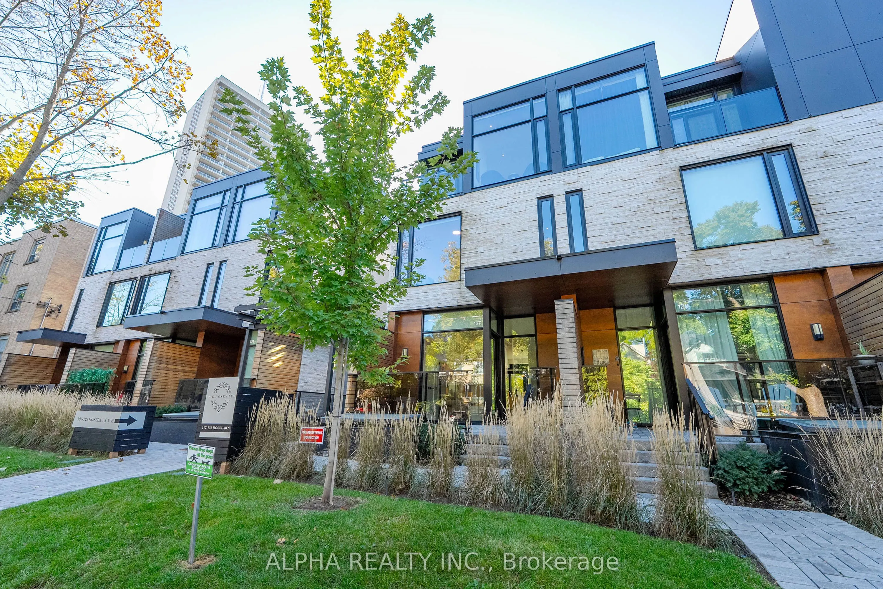 129 Roselawn Avenue