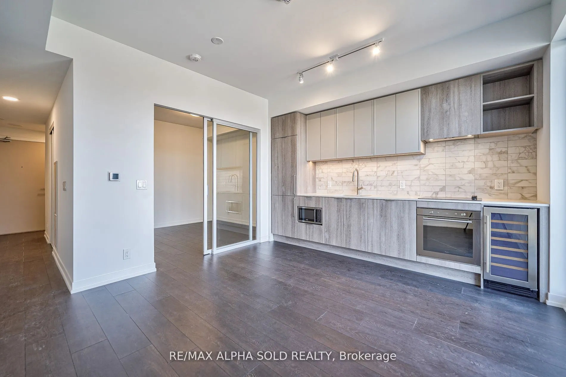 2020 Bathurst Street, #1108