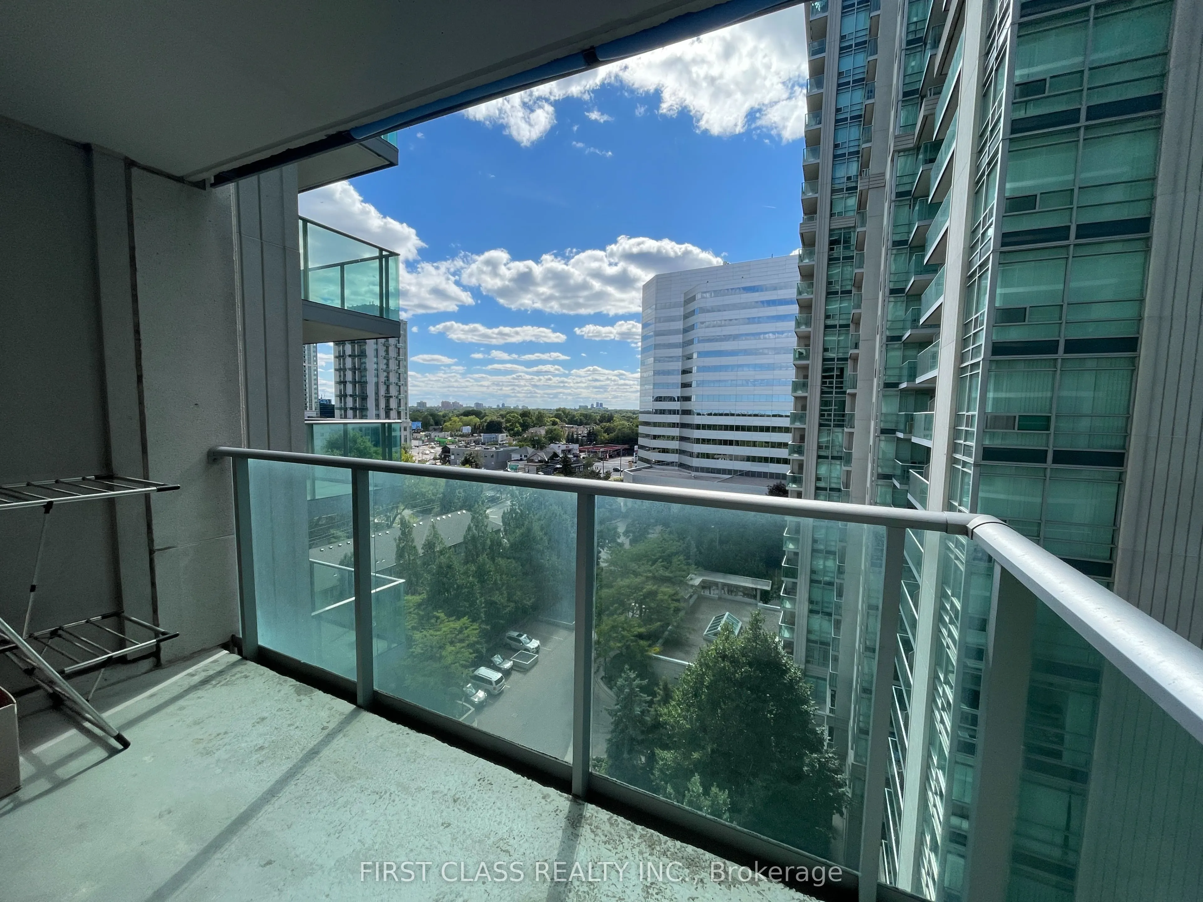 35 Bales Avenue, #1201