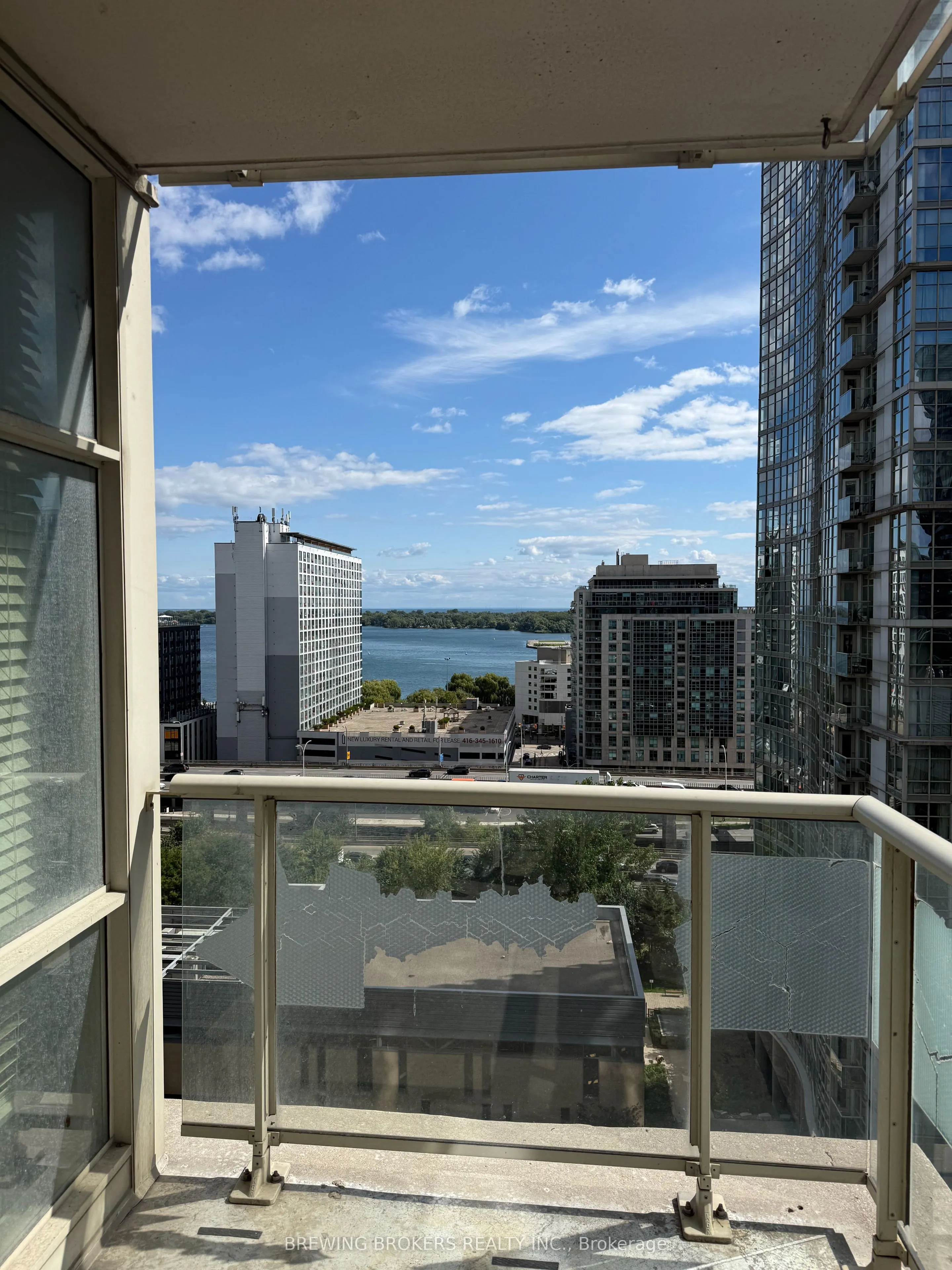 10 Navy Wharf Court, #1712