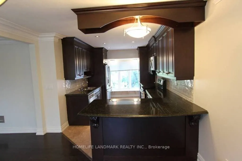 455 Drewry Avenue, #Main Fl