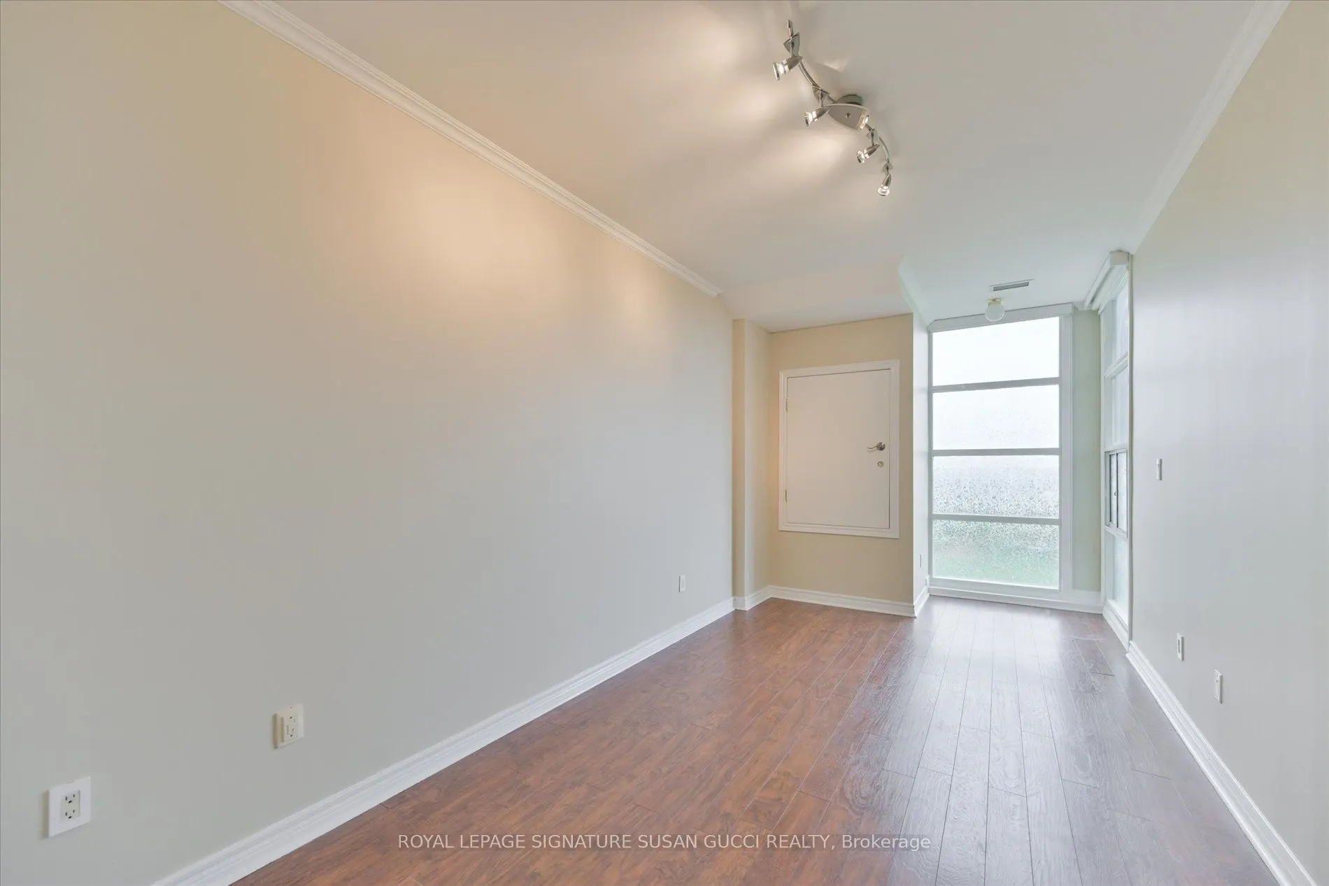 1 Leaside Park Drive, #616