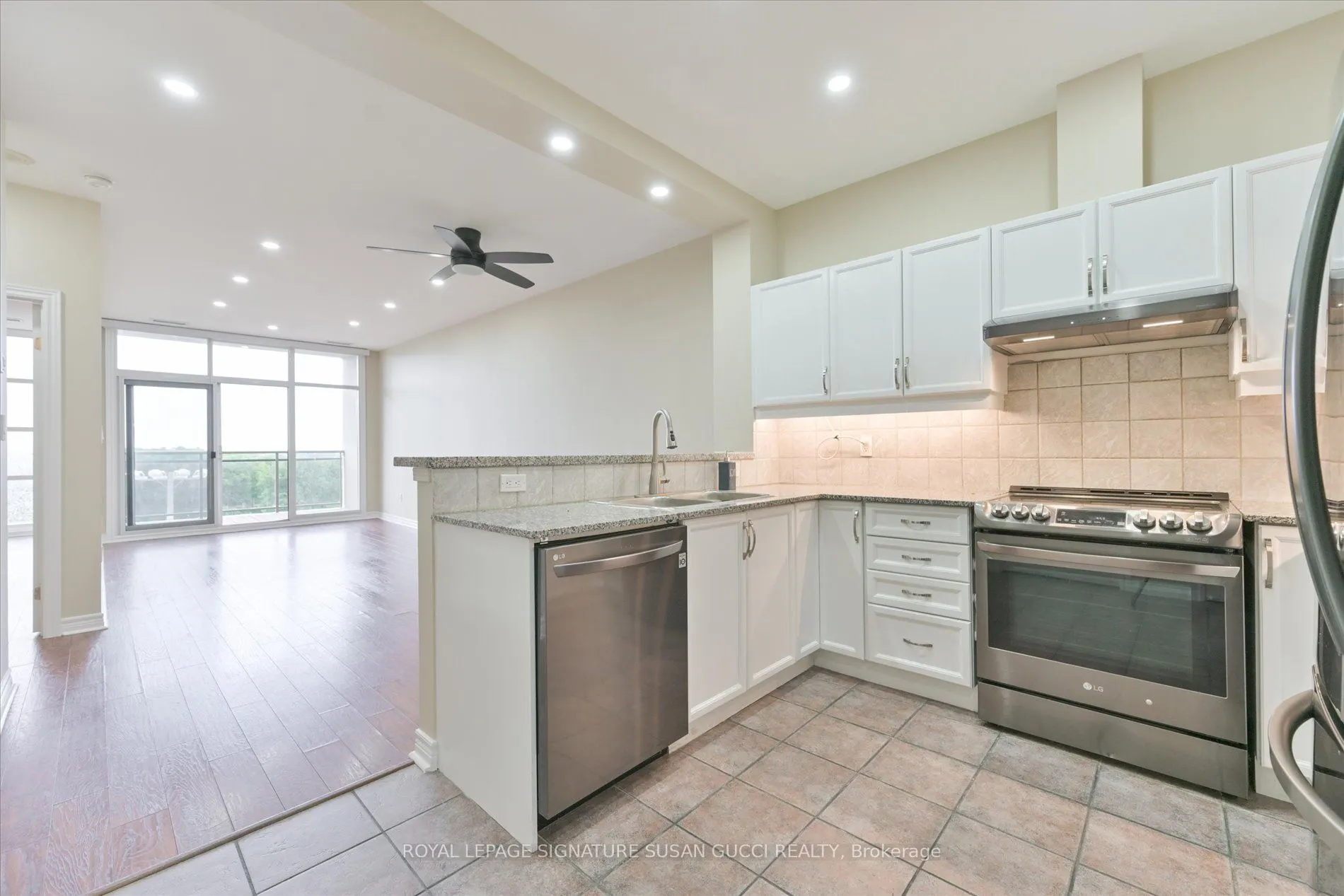 1 Leaside Park Drive, #616