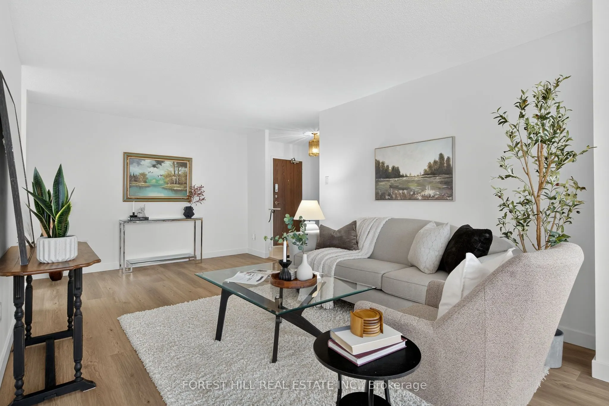 80 Antibes Drive, #1802