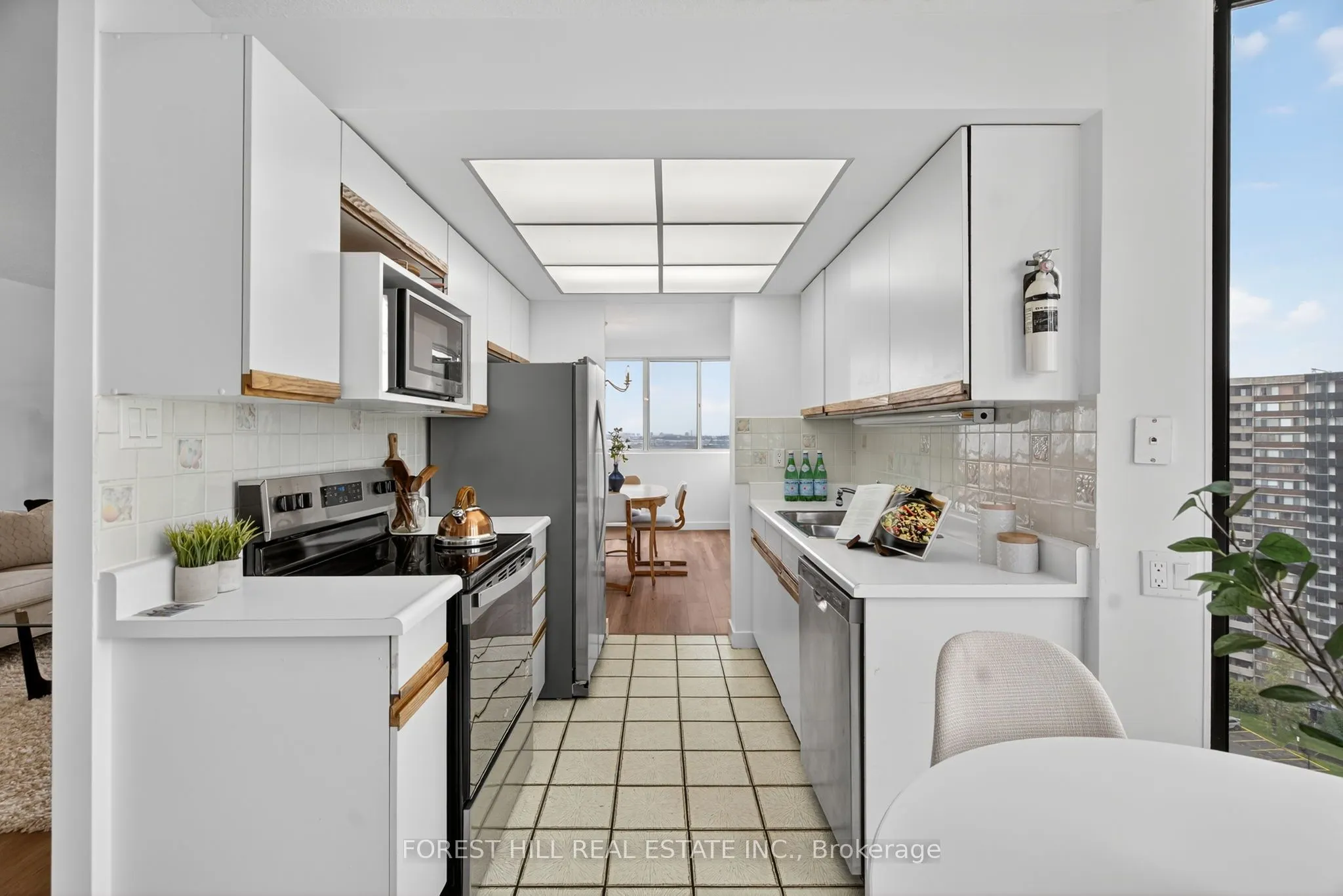 80 Antibes Drive, #1802