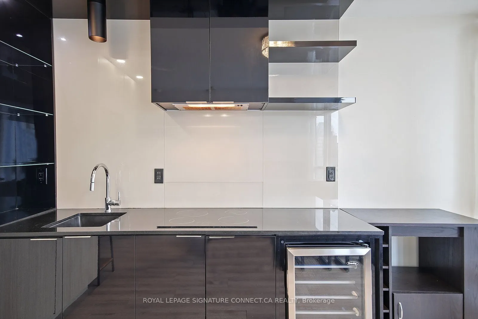 70 Temperance Street, #2602